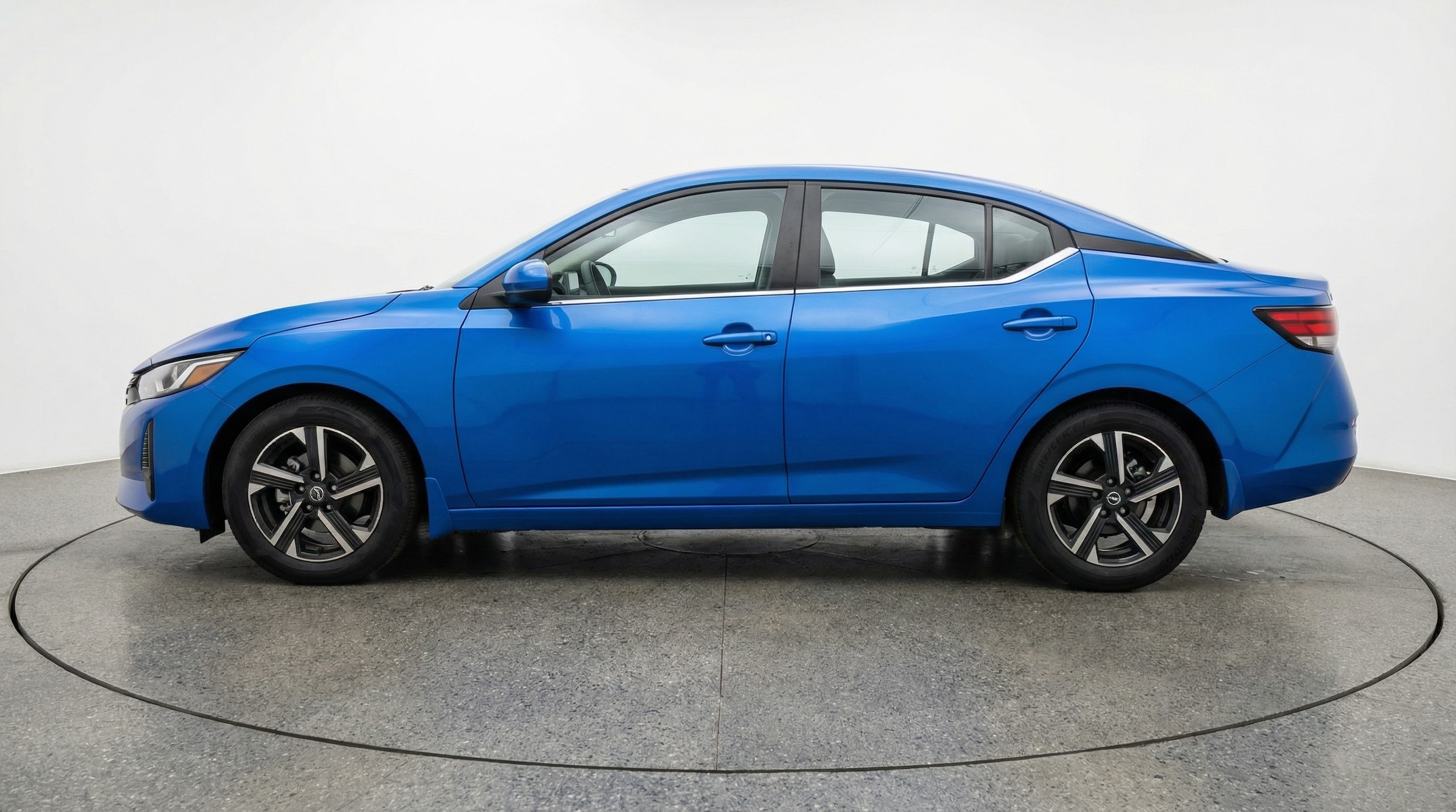 Thumbnail: 2025 Nissan Sentra - 4