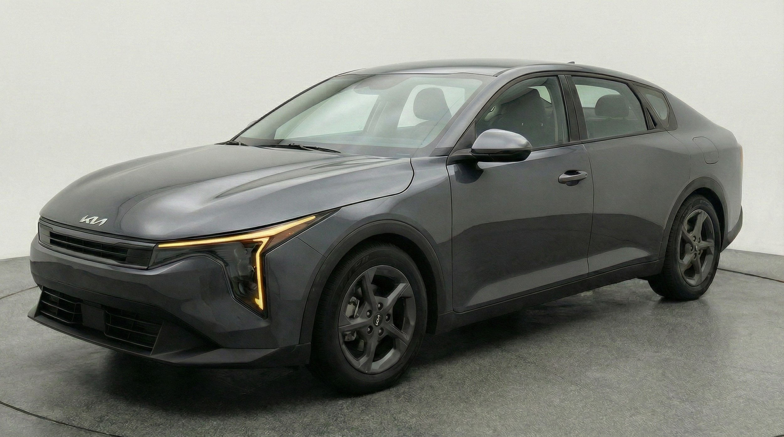 Thumbnail: 2025 Kia K4 - 3