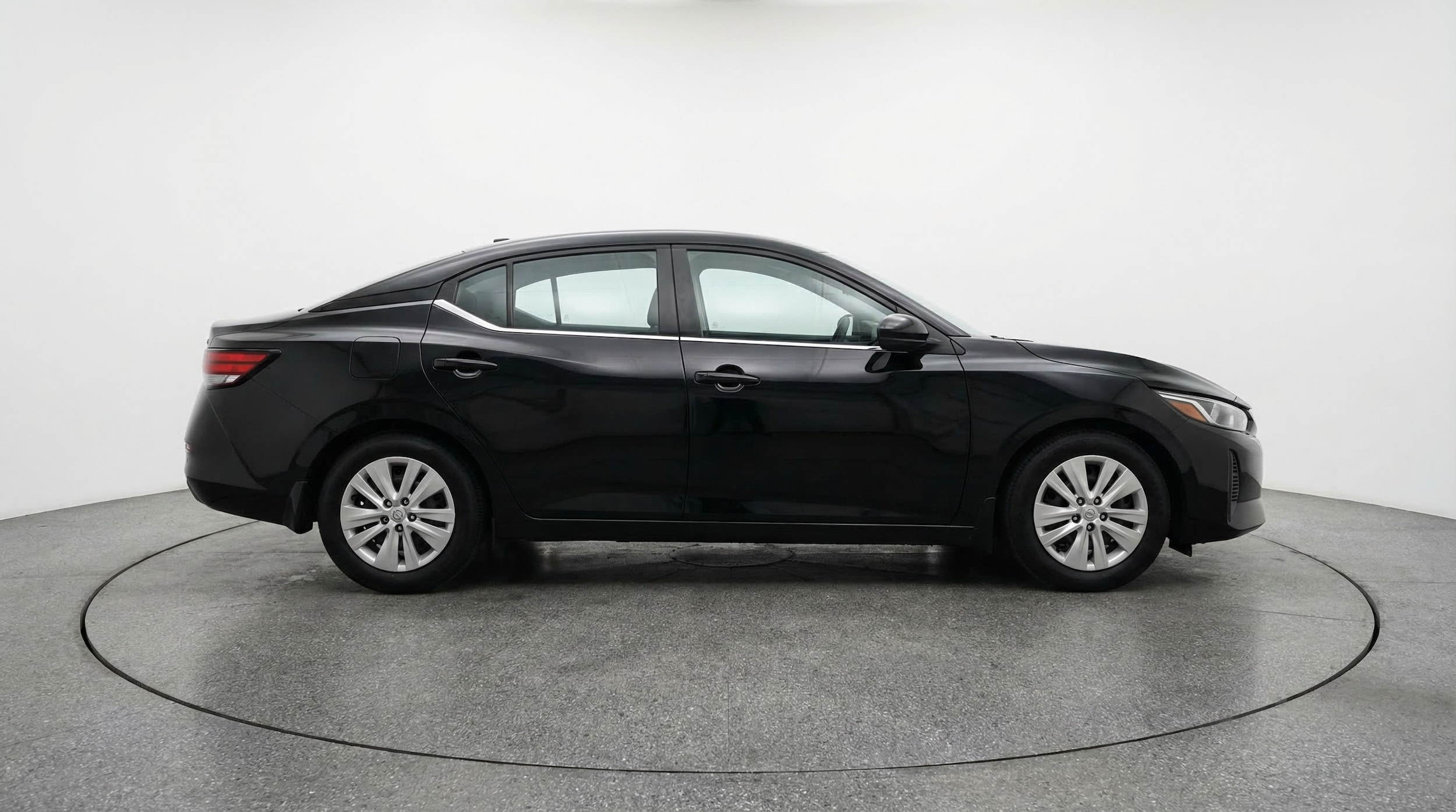 Thumbnail: 2025 Nissan Sentra - 8