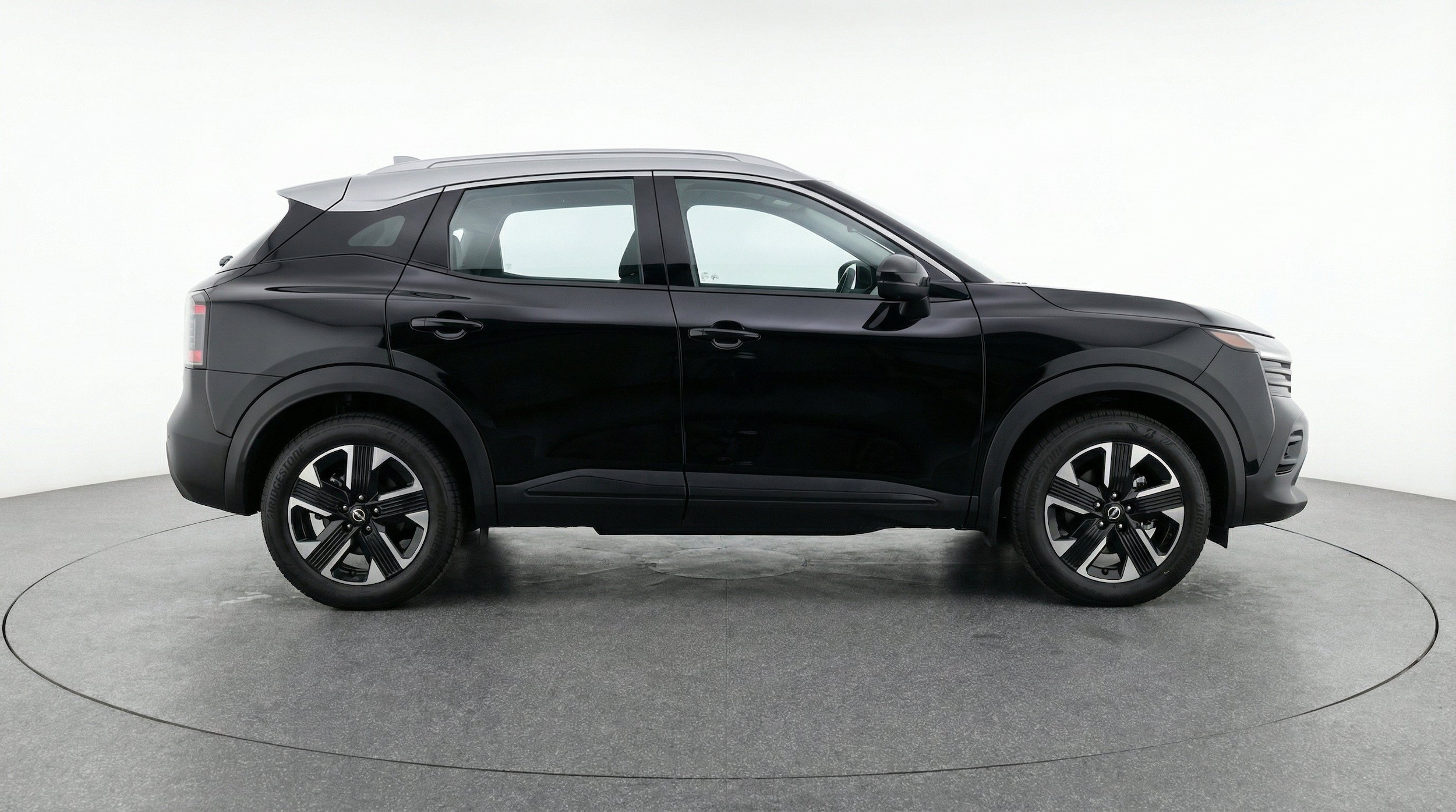 Thumbnail: 2026 Nissan Kicks - 11