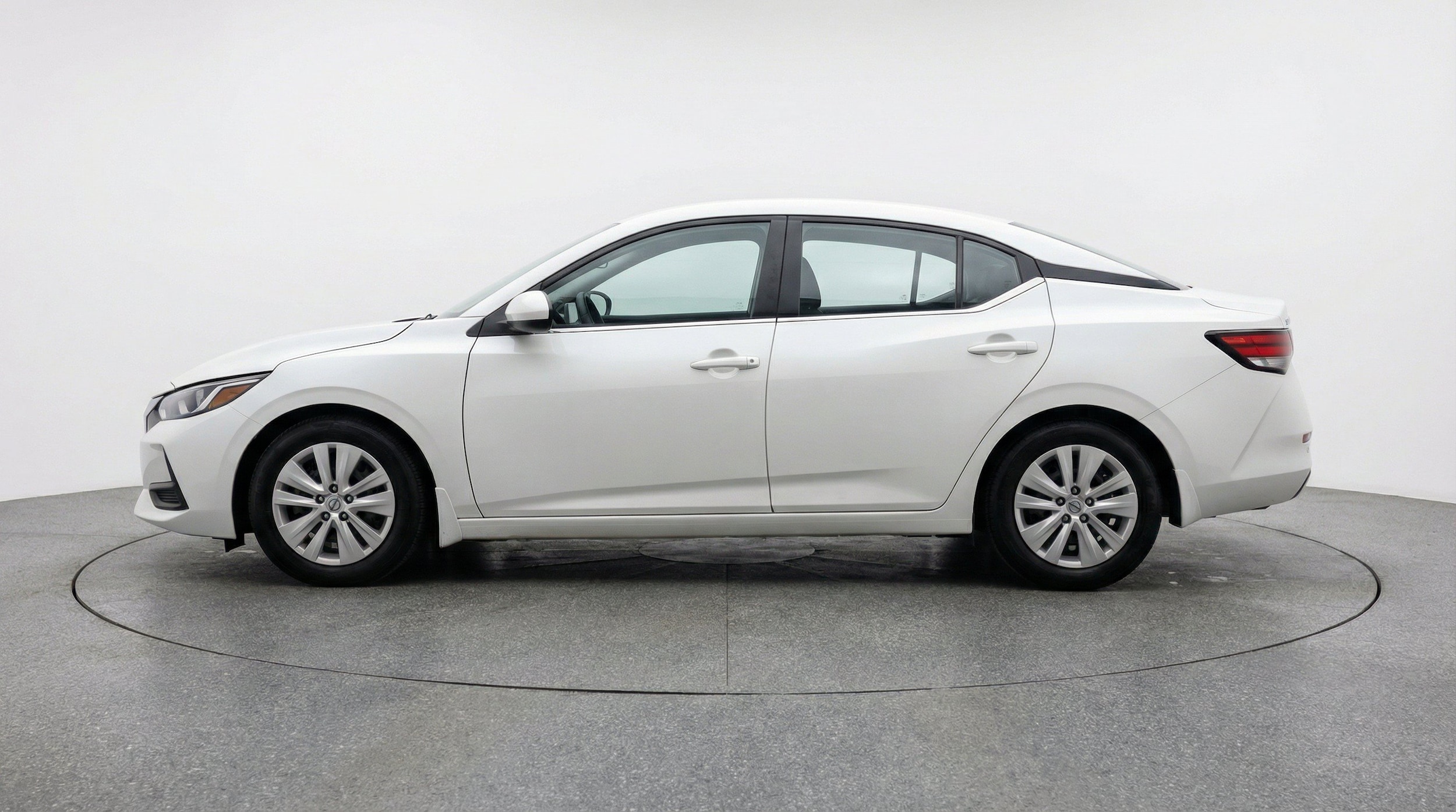 Thumbnail: 2025 Nissan Sentra - 5