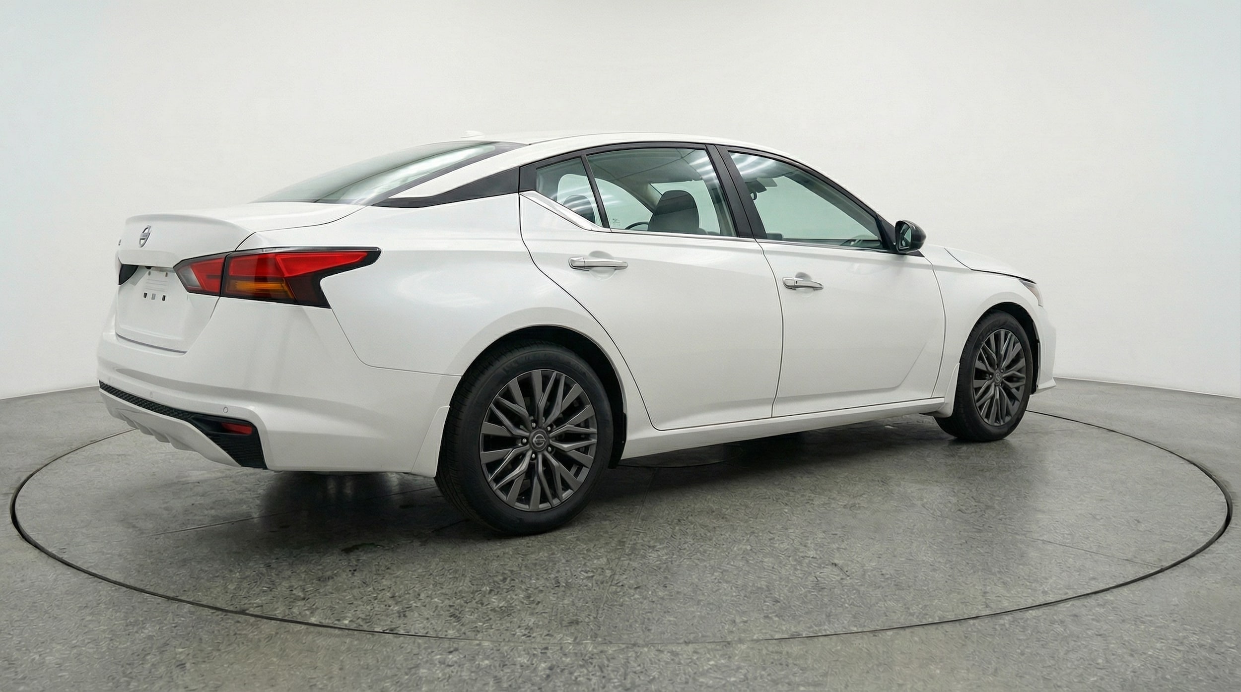 Thumbnail: 2025 Nissan Altima - 7