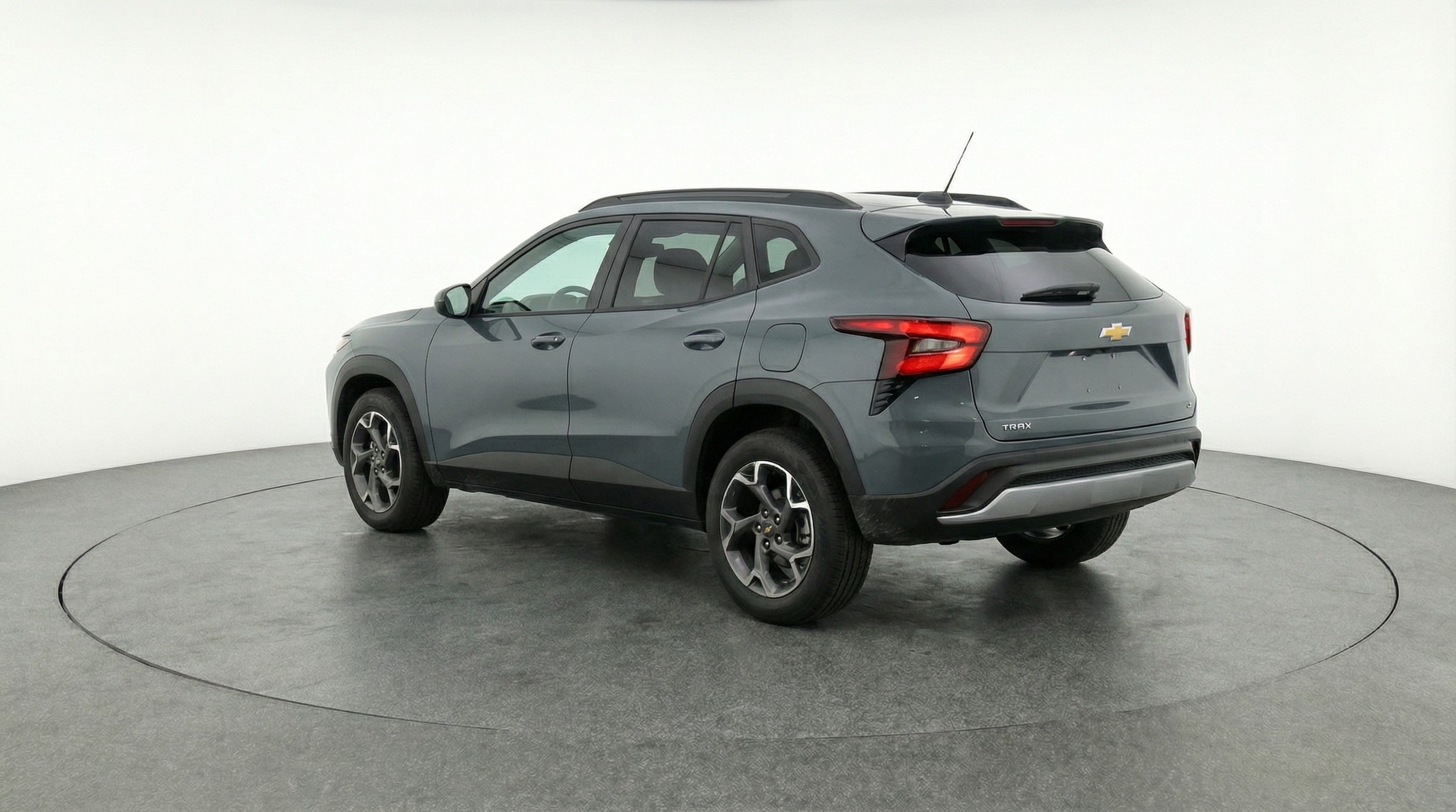 Thumbnail: 2025 Chevrolet Trax - 5