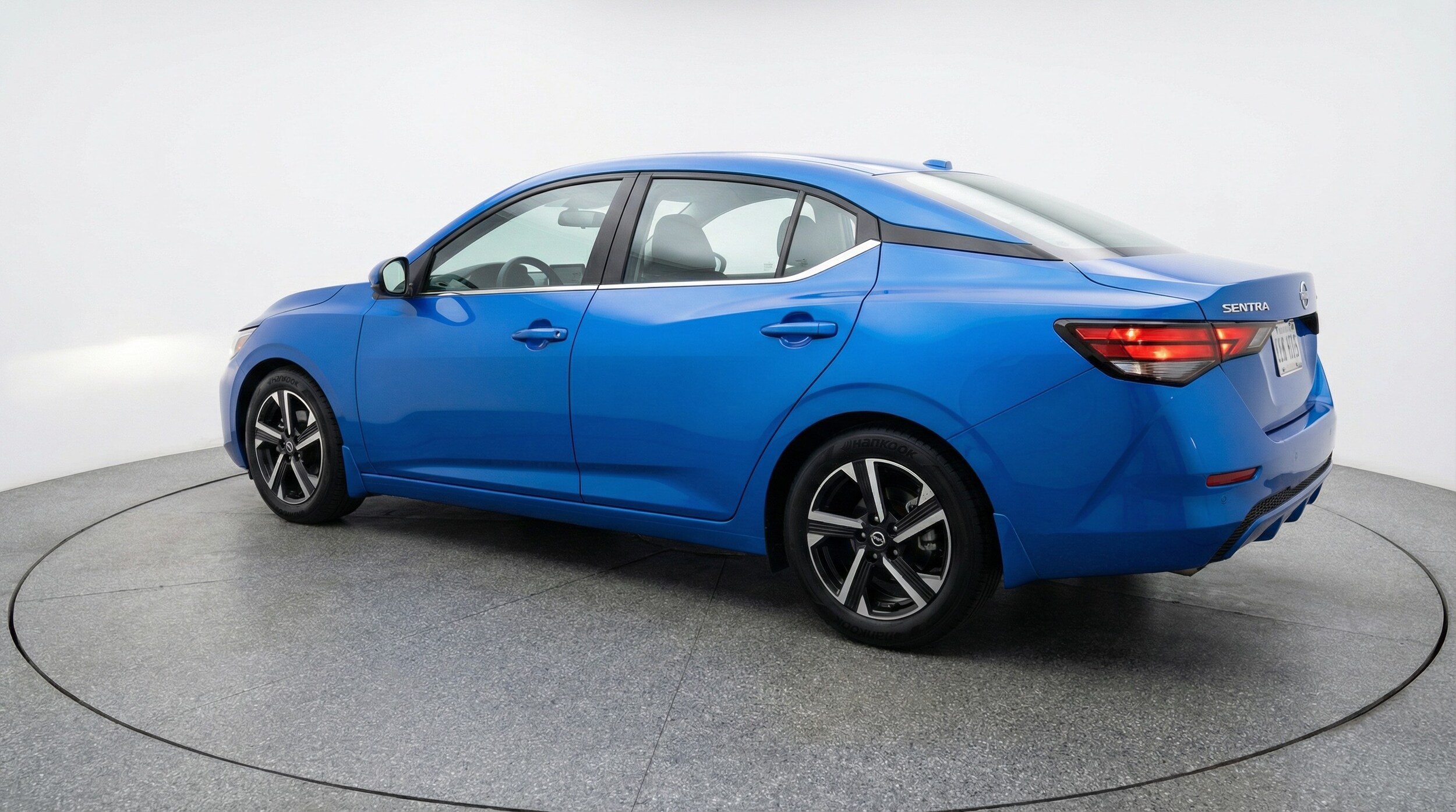 Thumbnail: 2025 Nissan Sentra - 5