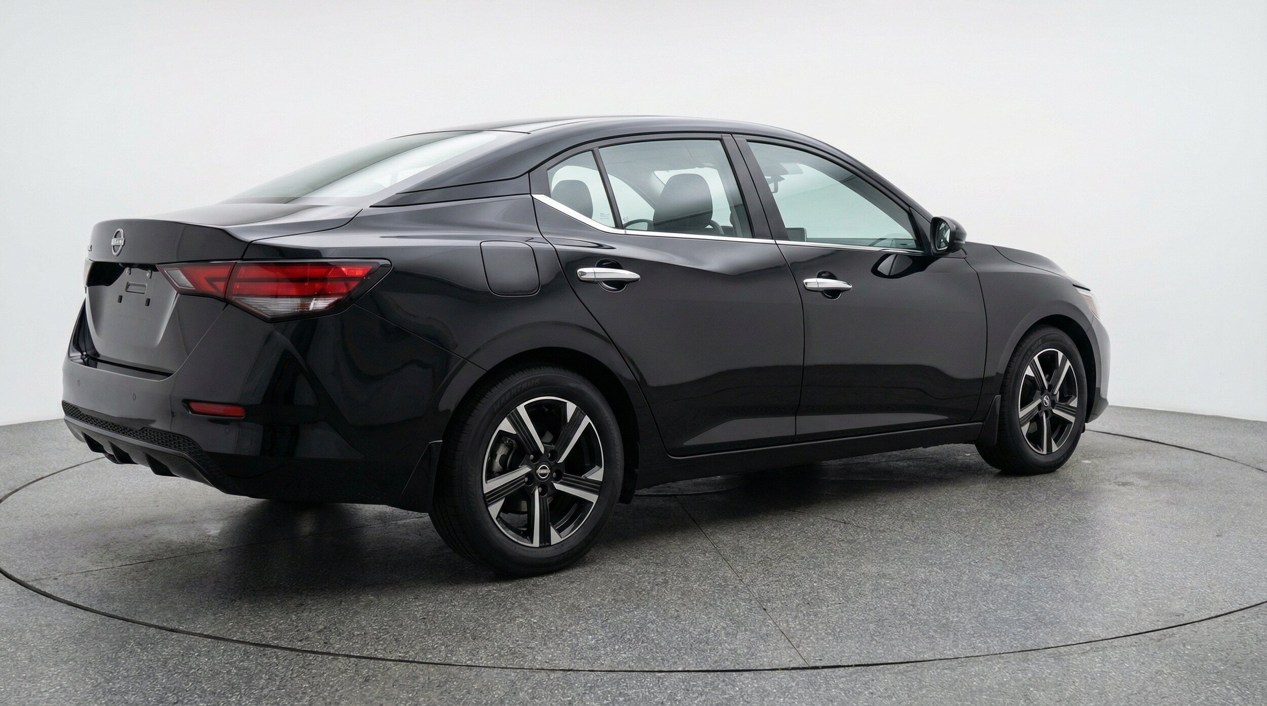 Thumbnail: 2025 Nissan Sentra - 9