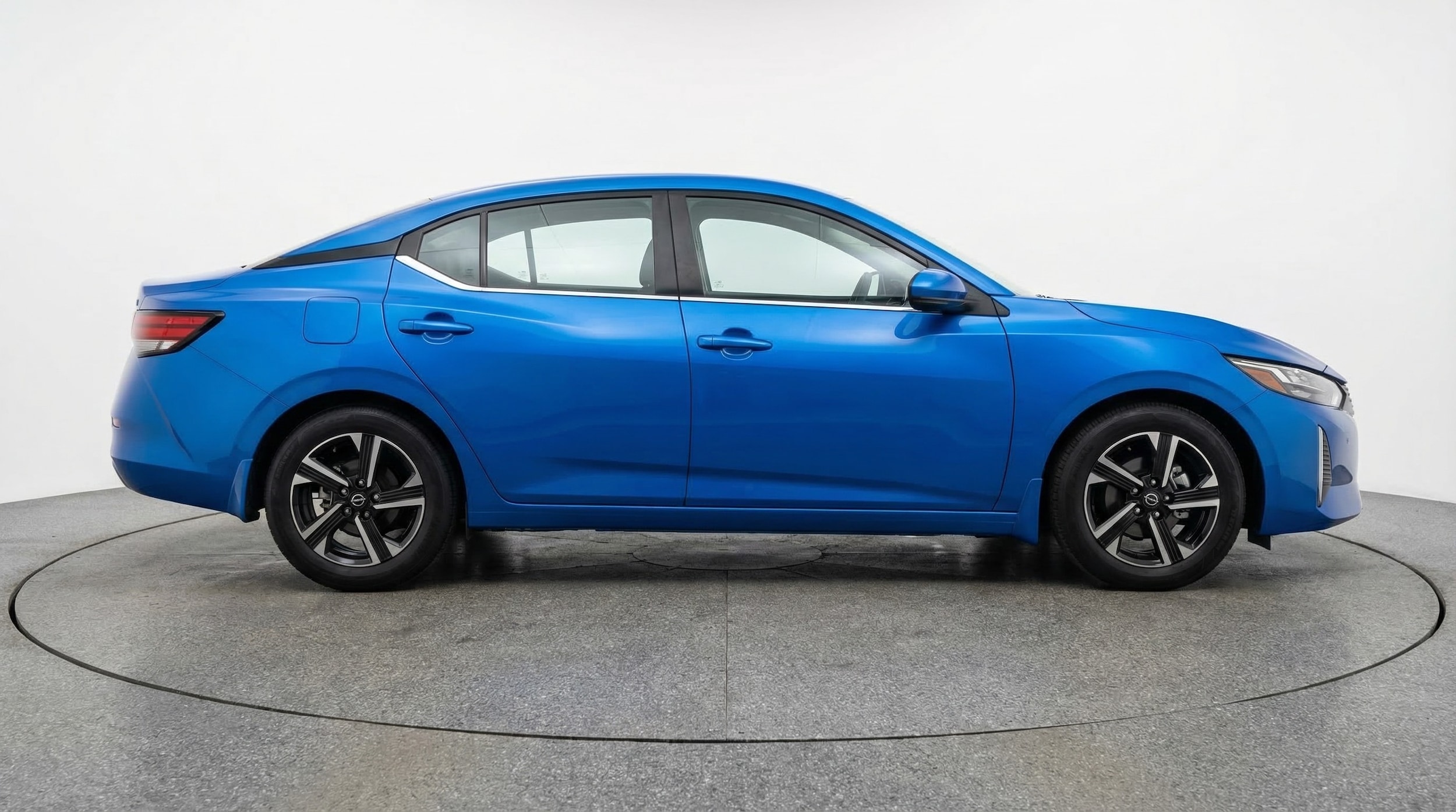 Thumbnail: 2025 Nissan Sentra - 8