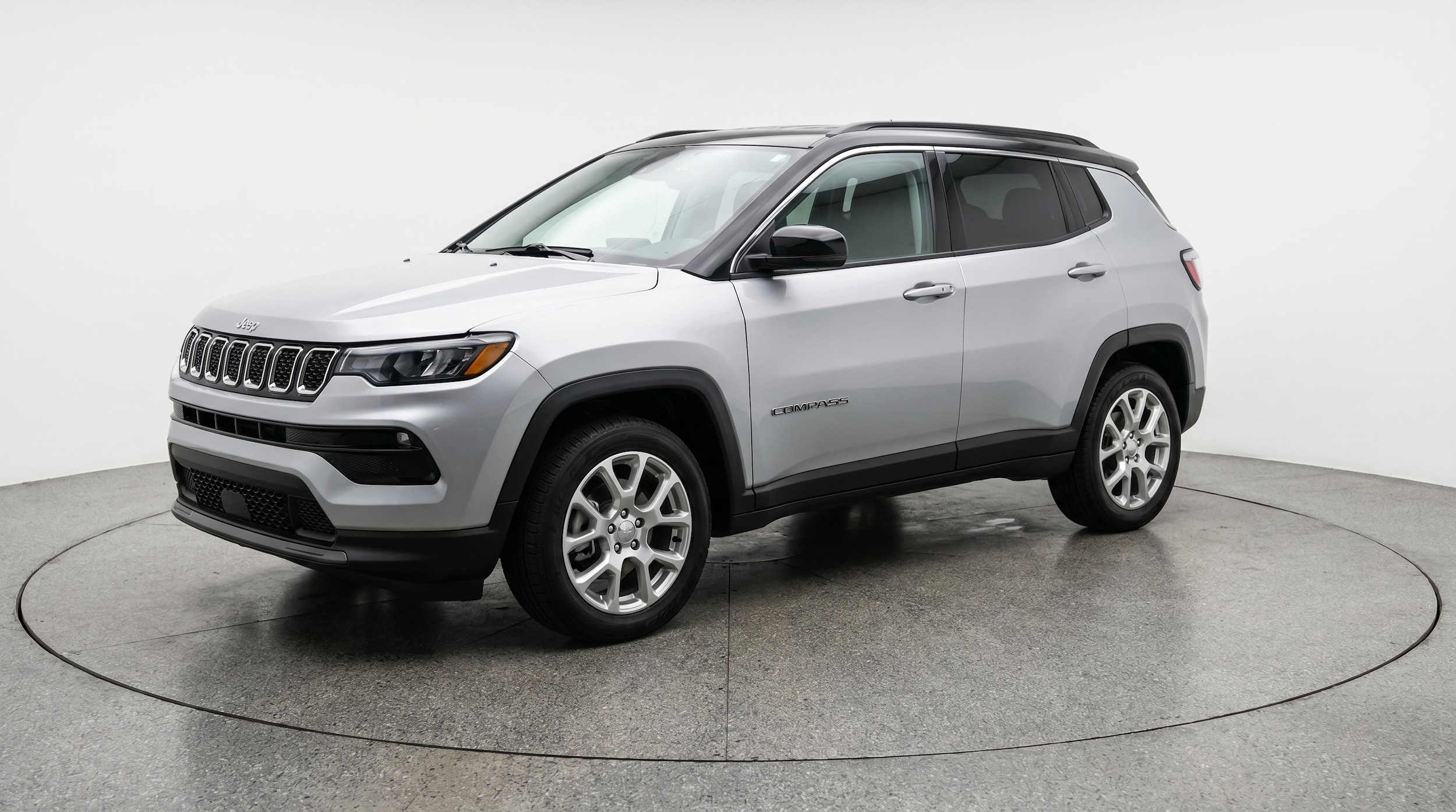 Thumbnail: 2025 Jeep Compass - 3