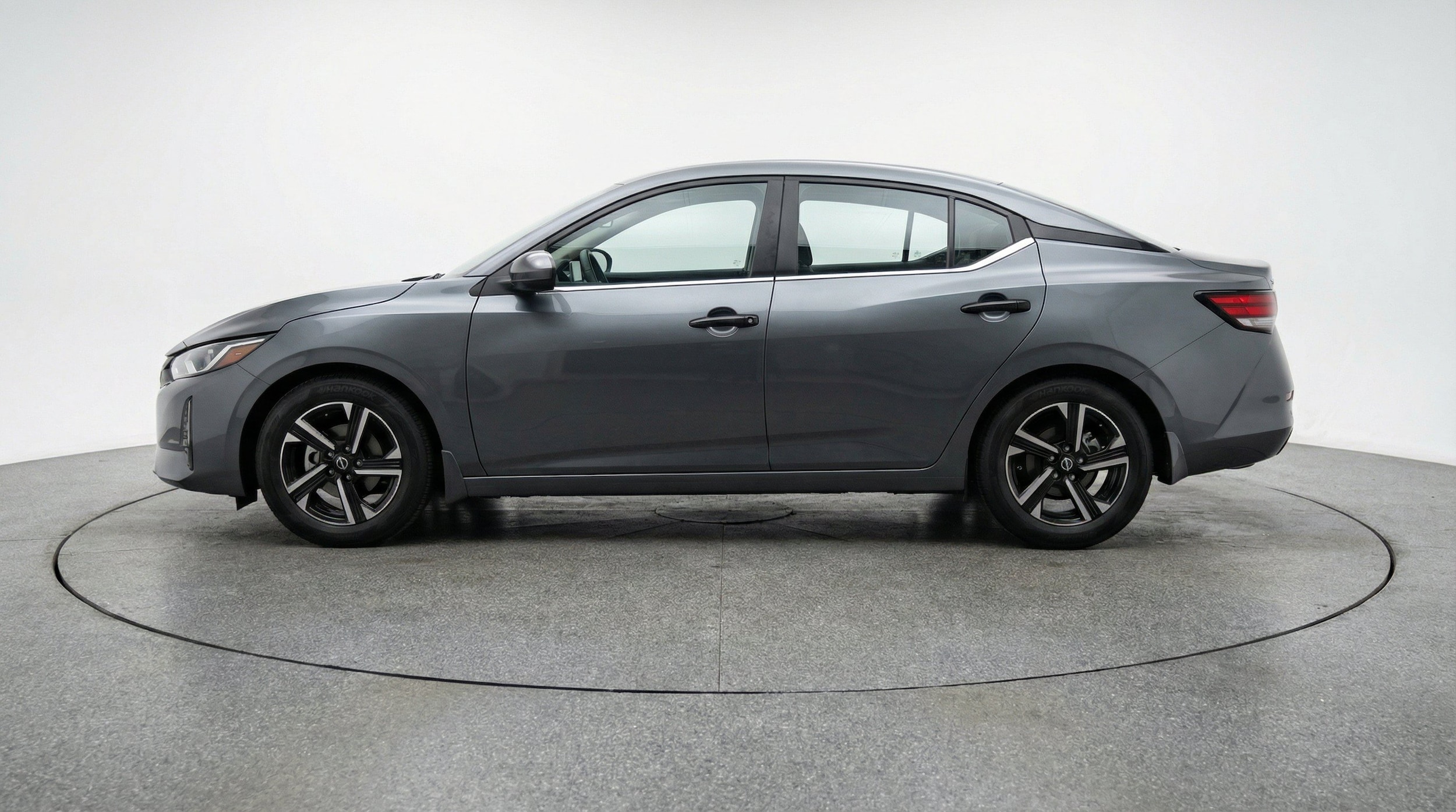 Thumbnail: 2025 Nissan Sentra - 5