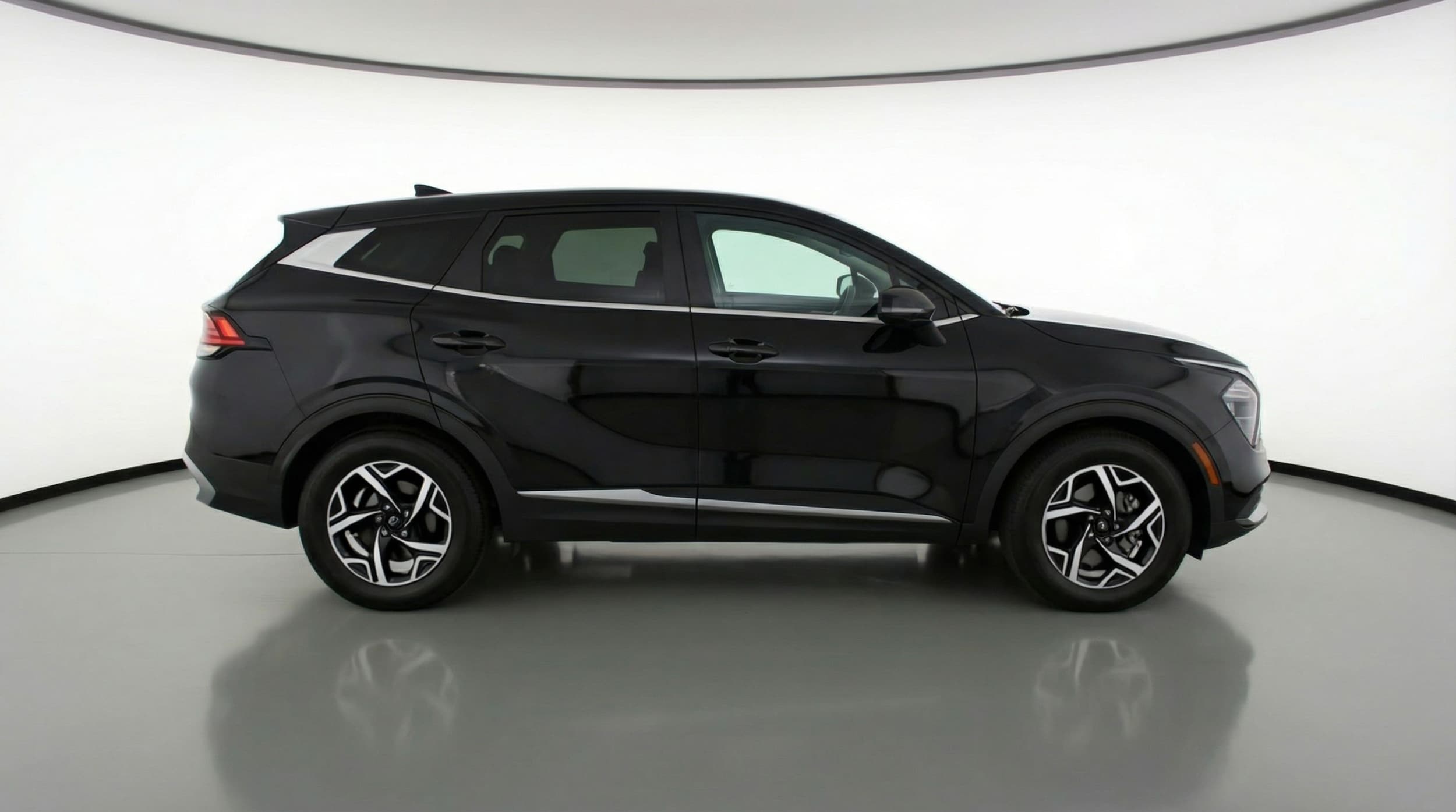 Thumbnail: 2025 Kia Sportage - 8