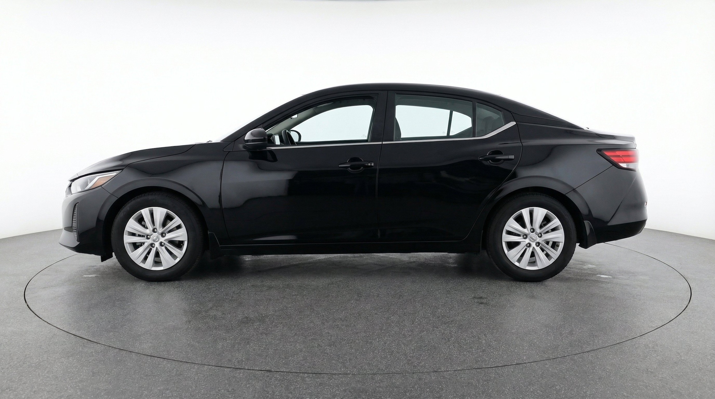 Thumbnail: 2025 Nissan Sentra - 5