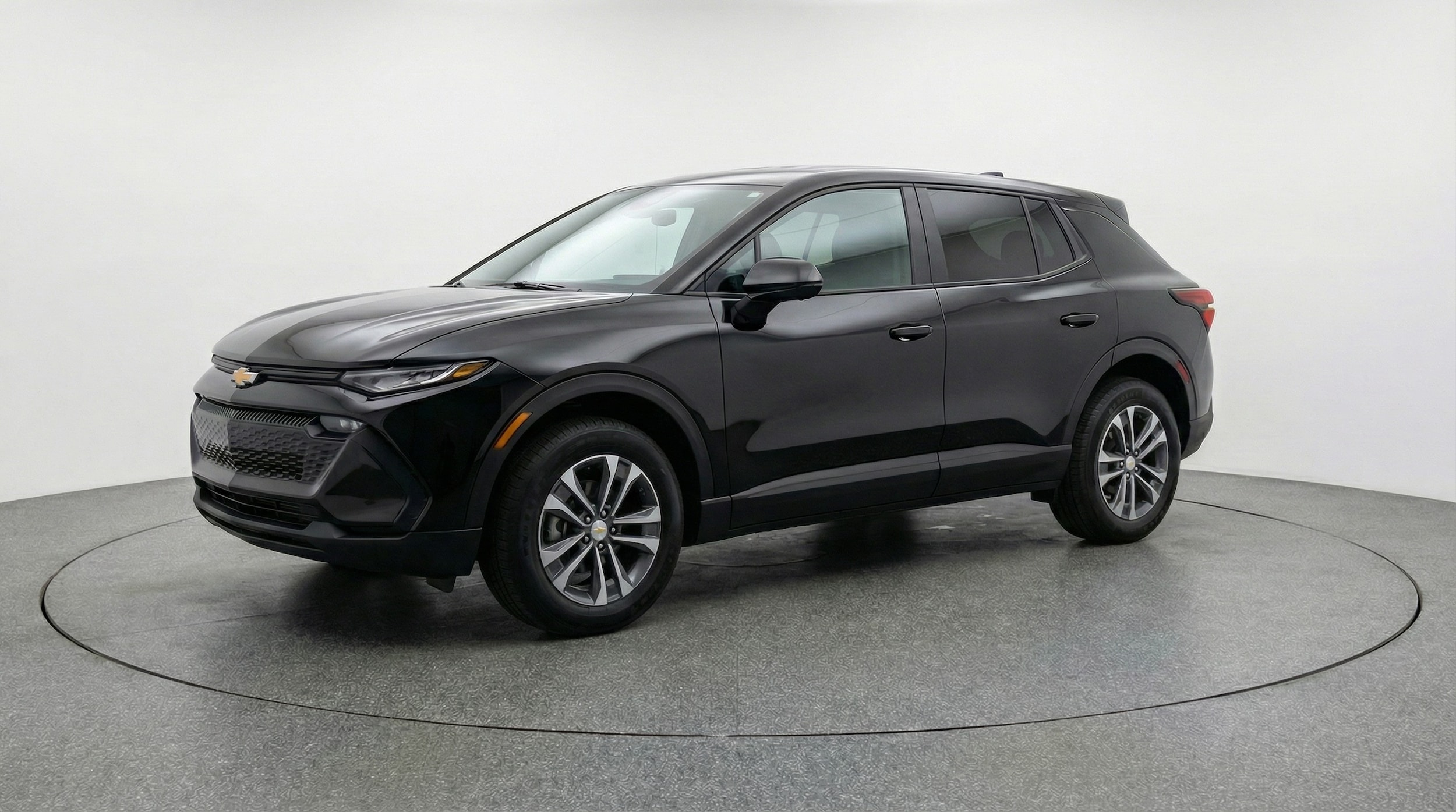 Thumbnail: 2025 Chevrolet Equinox - 3
