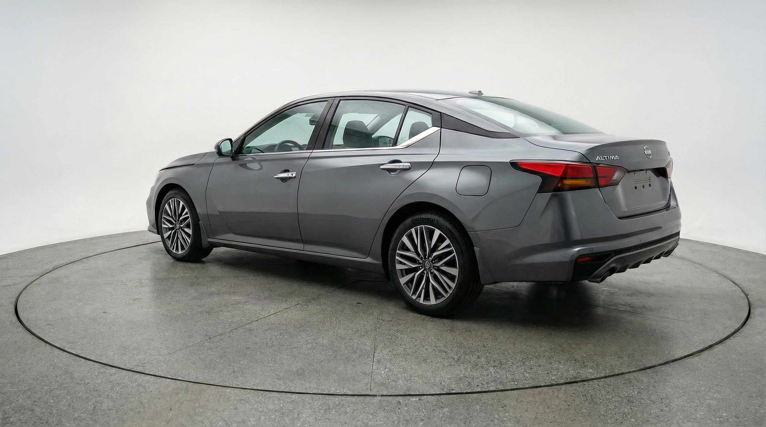 Thumbnail: 2025 Nissan Altima - 5