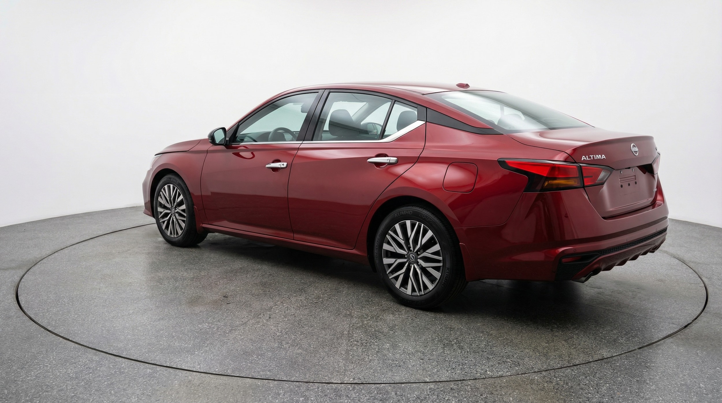 Thumbnail: 2025 Nissan Altima - 5