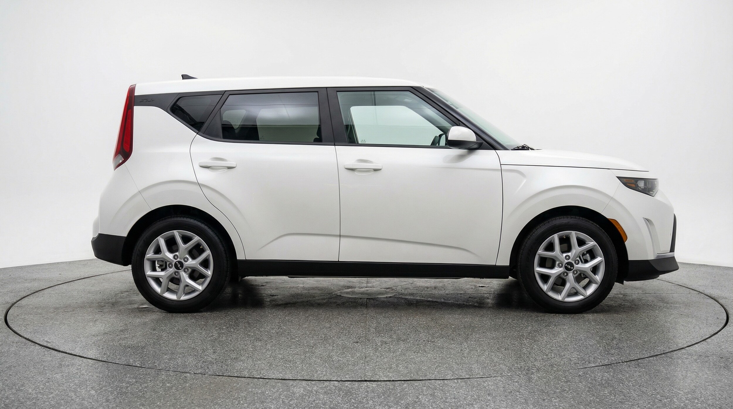 Thumbnail: 2025 Kia Soul - 8