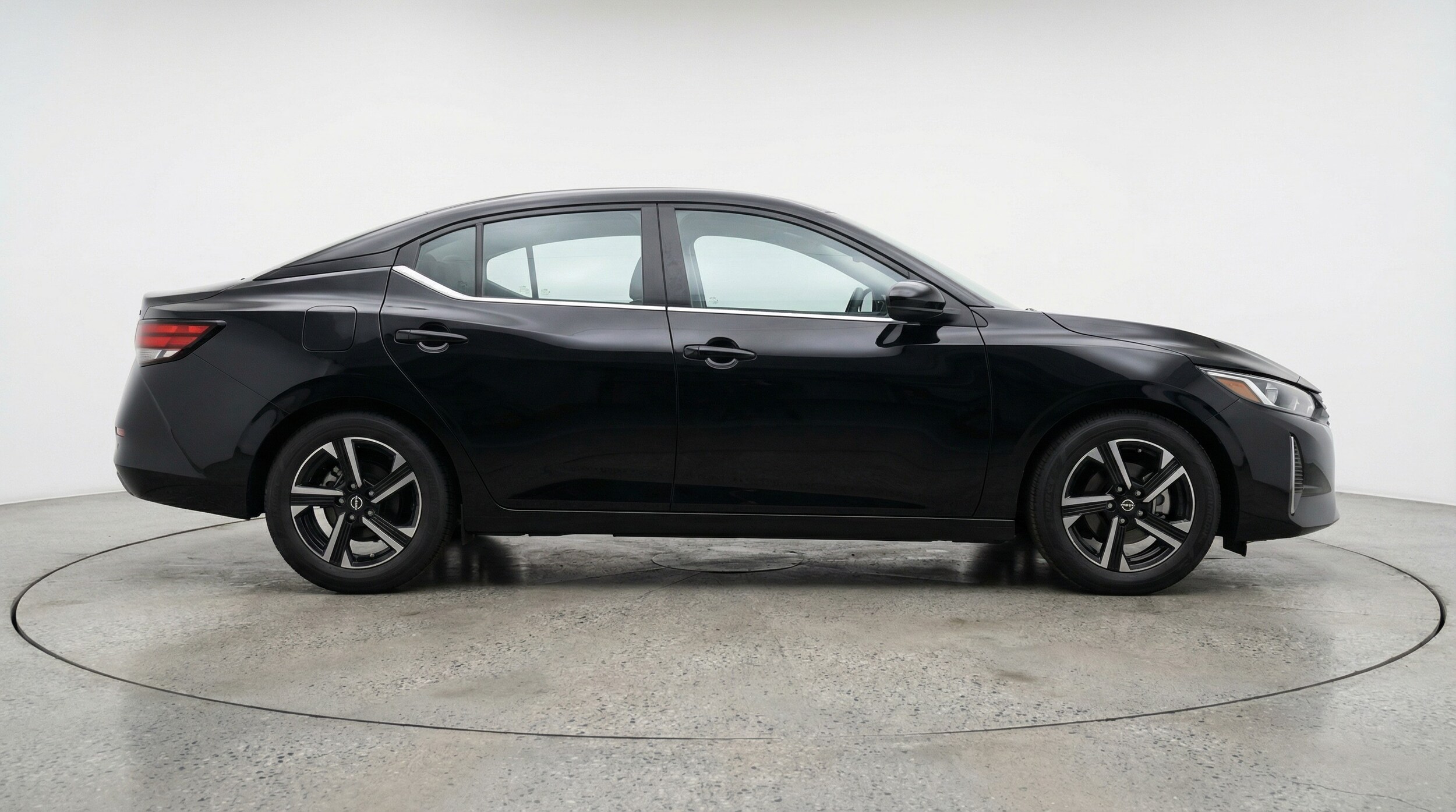 Thumbnail: 2025 Nissan Sentra - 8