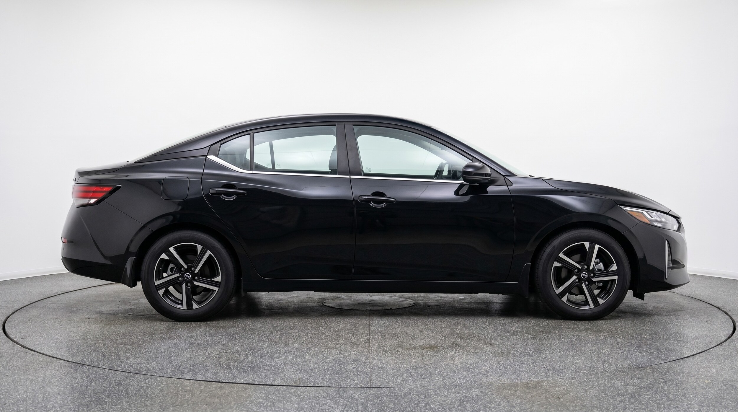 Thumbnail: 2025 Nissan Sentra - 8