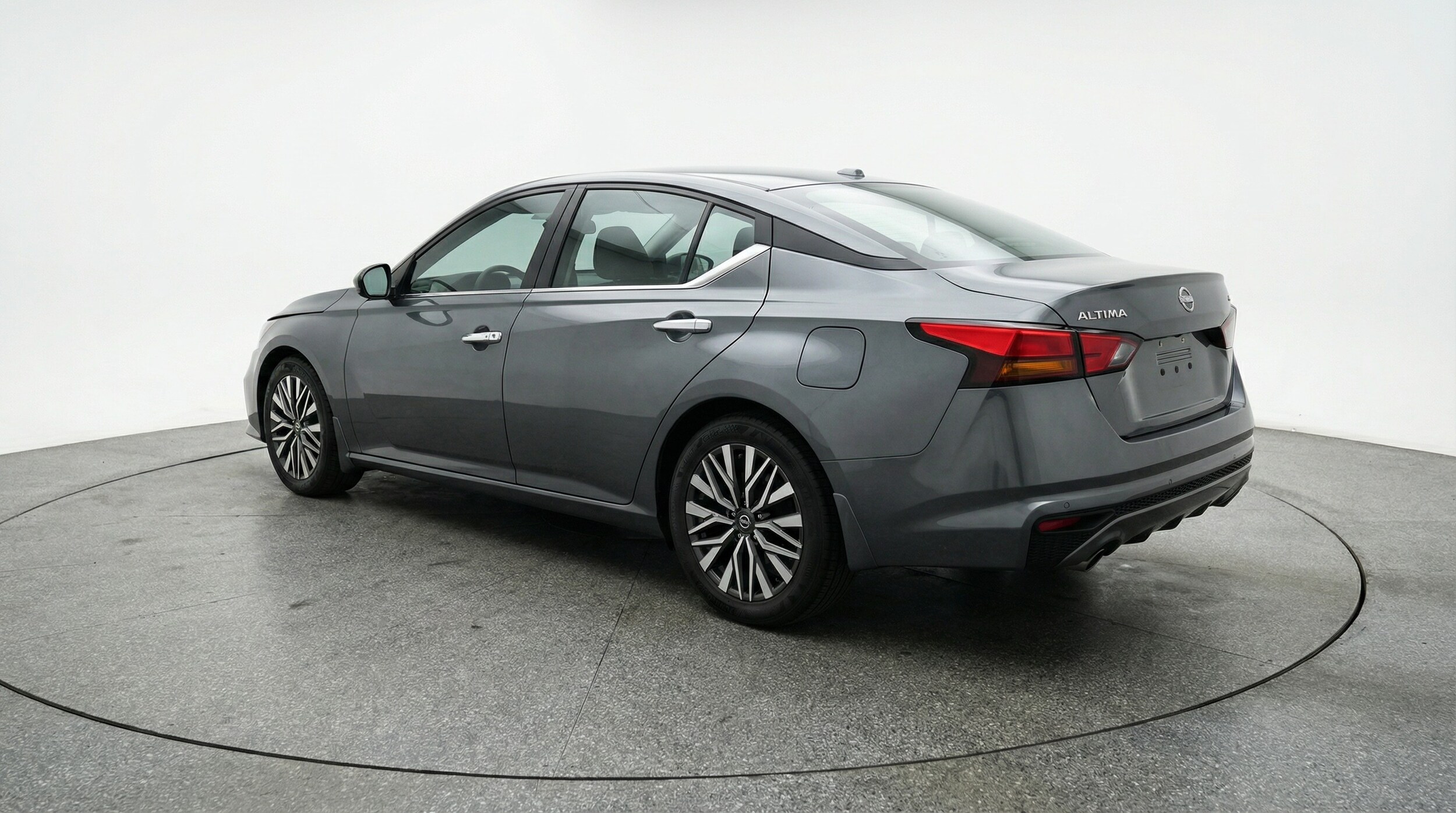 Thumbnail: 2025 Nissan Altima - 5