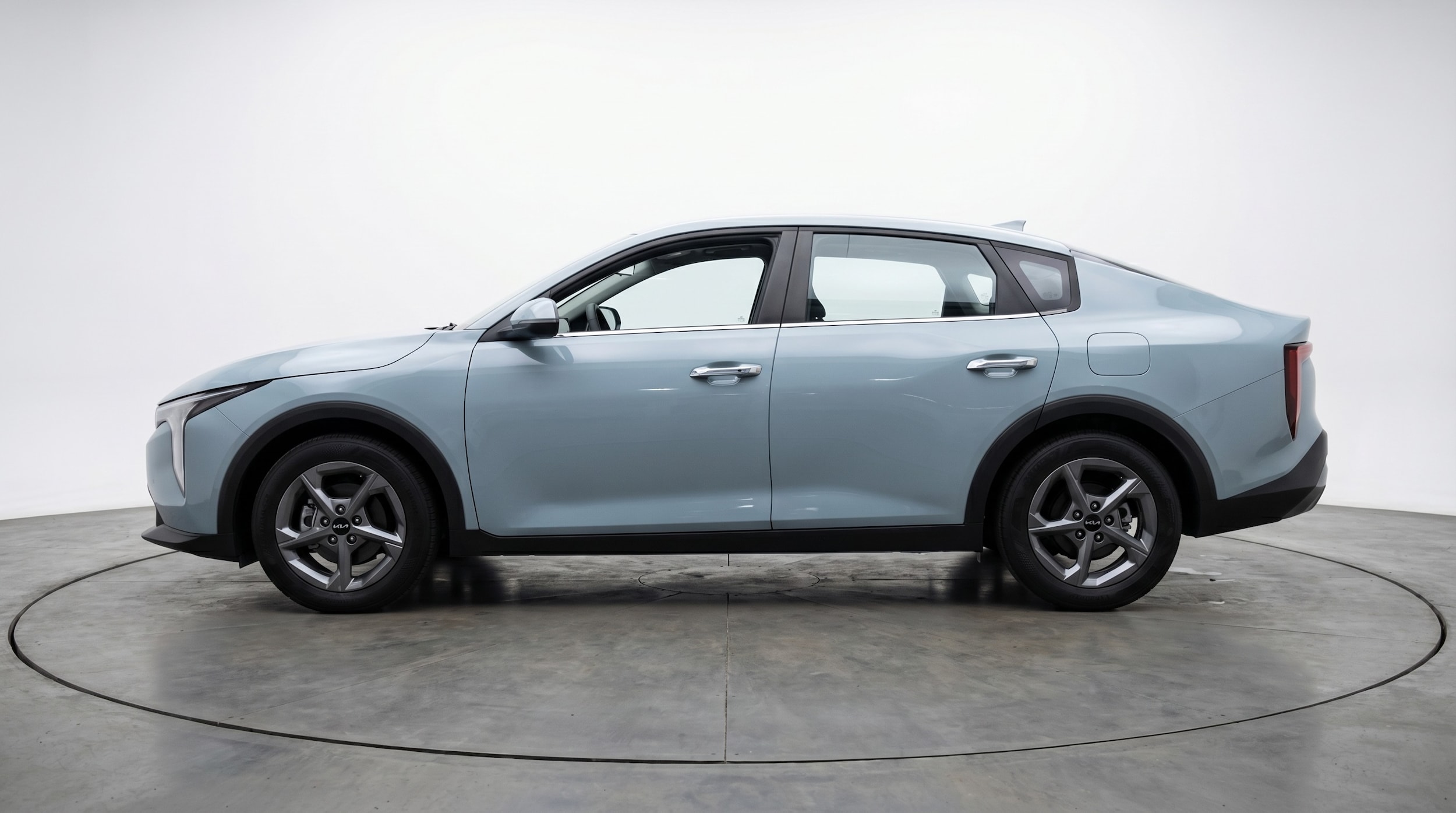 Thumbnail: 2025 Kia K4 - 4