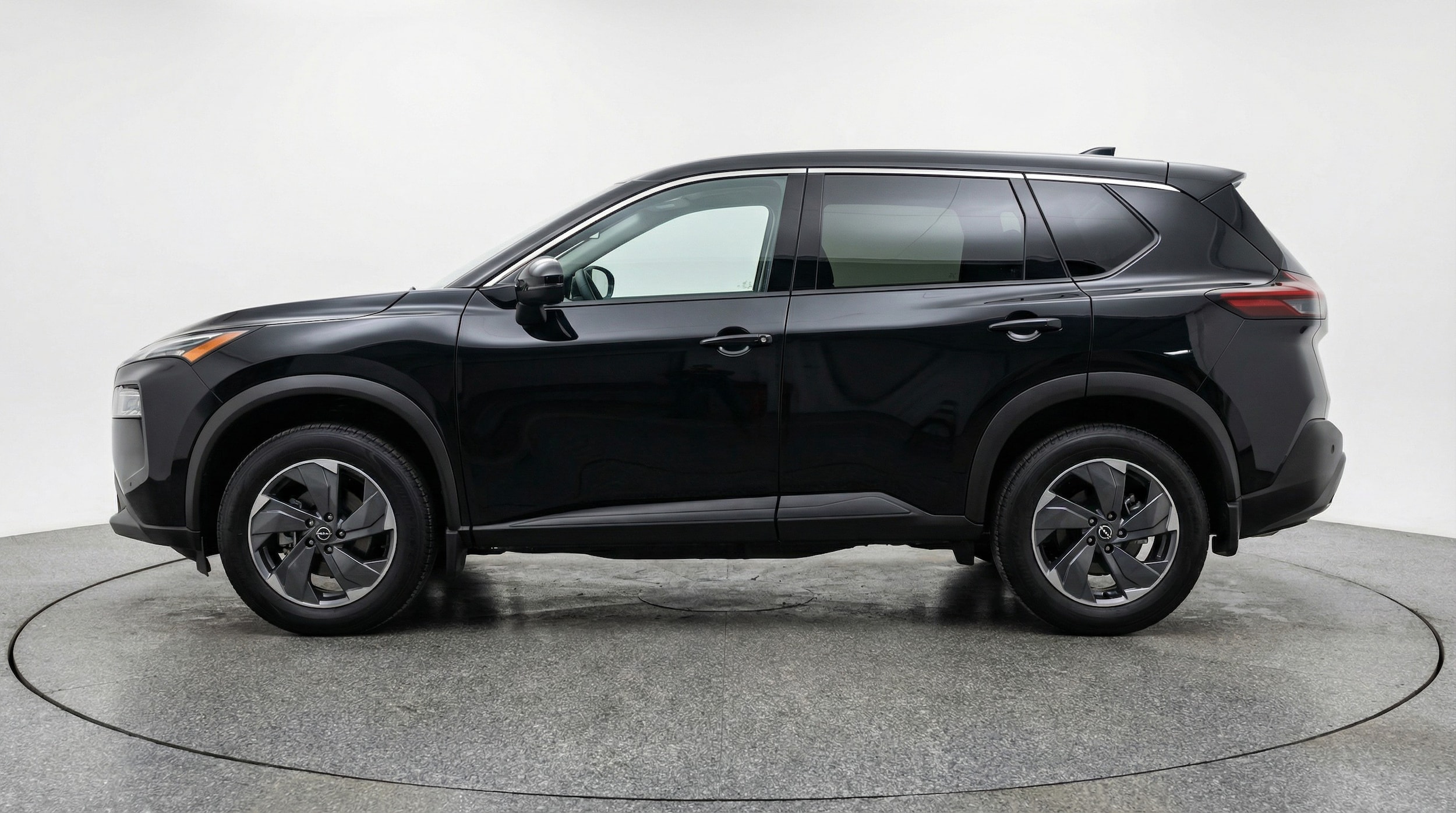 Thumbnail: 2025 Nissan Rogue - 4