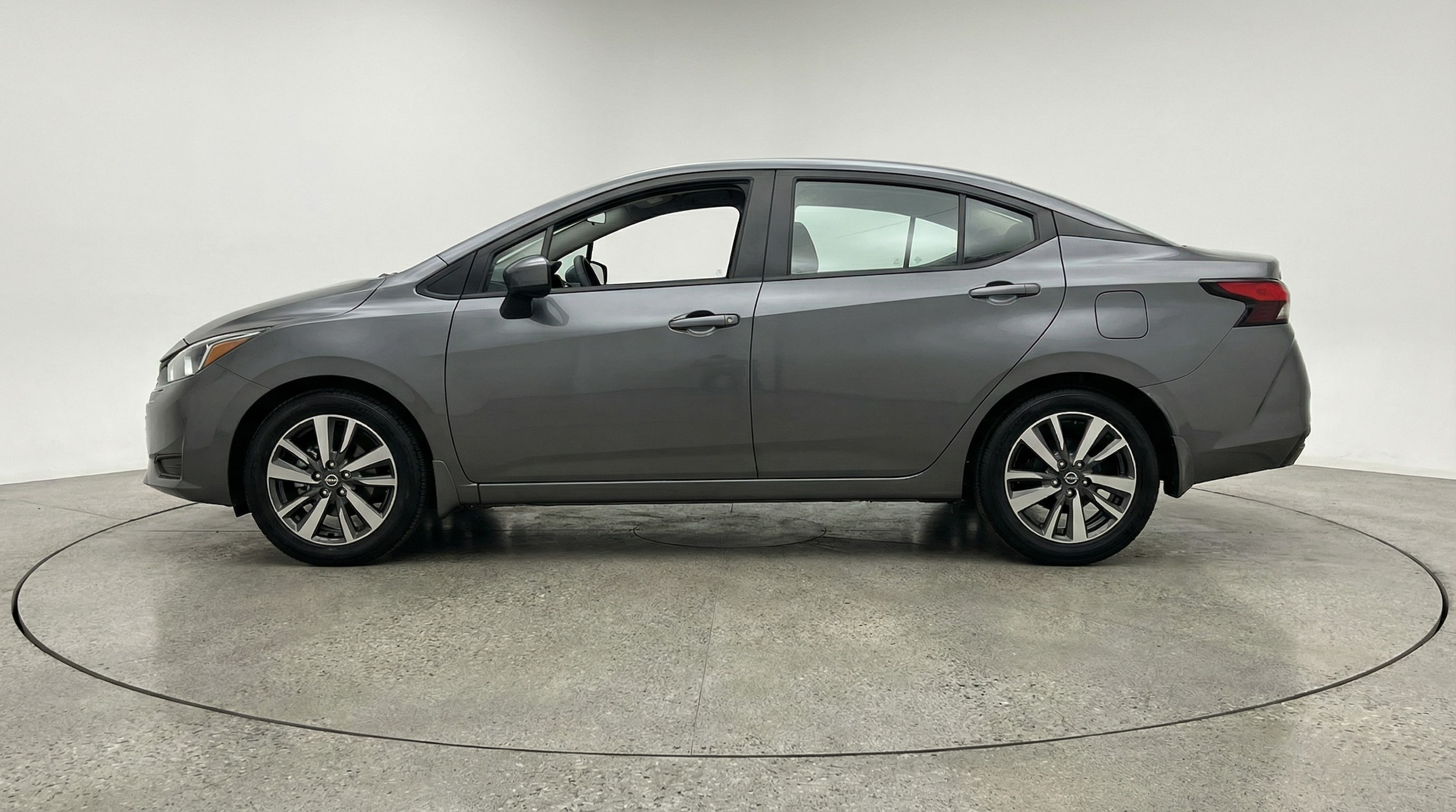 Thumbnail: 2025 Nissan Versa - 4