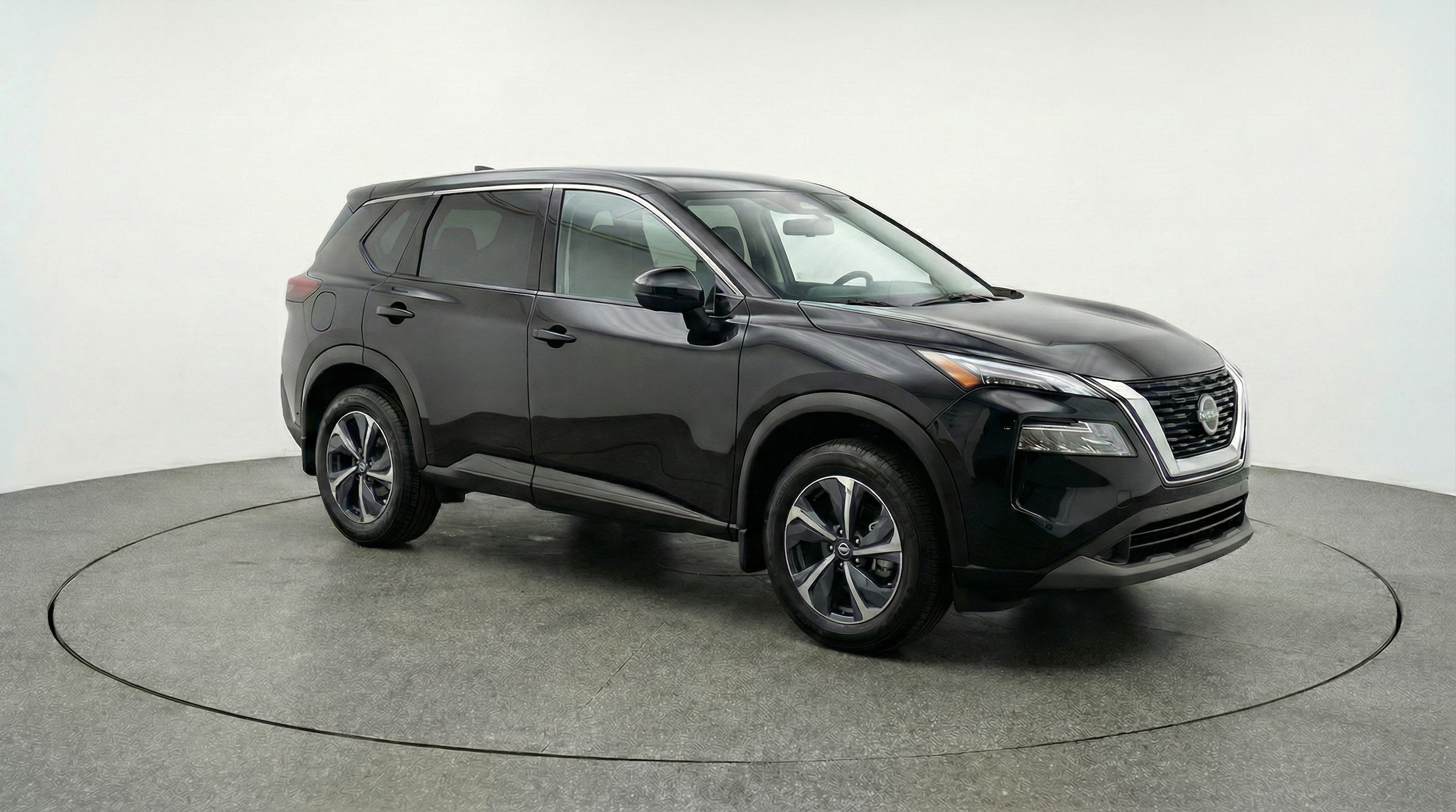 Thumbnail: 2025 Nissan Rogue - 1