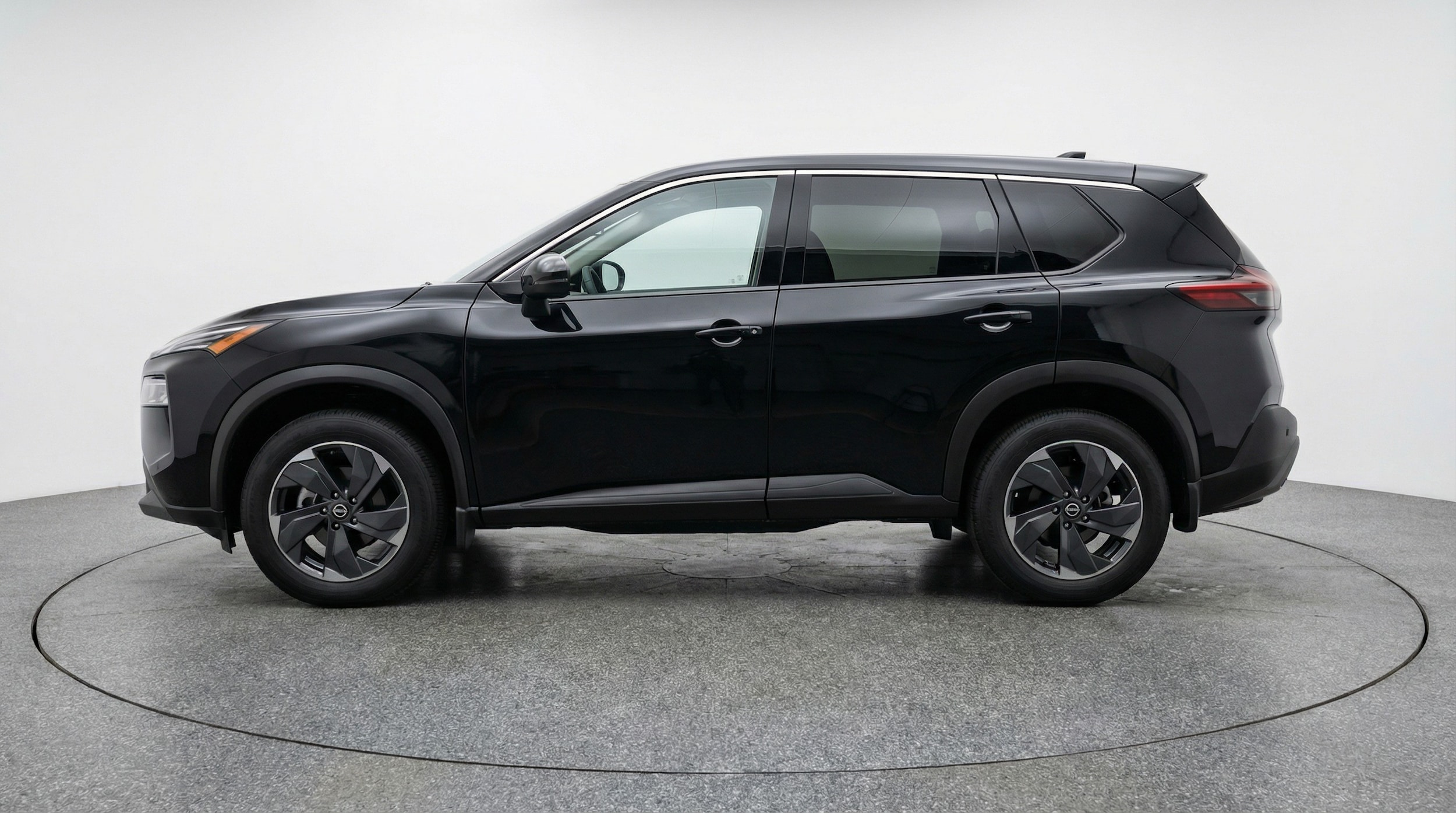 Thumbnail: 2025 Nissan Rogue - 4