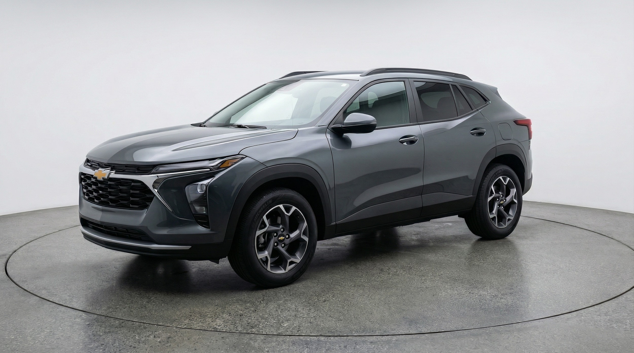 Thumbnail: 2025 Chevrolet Trax - 3