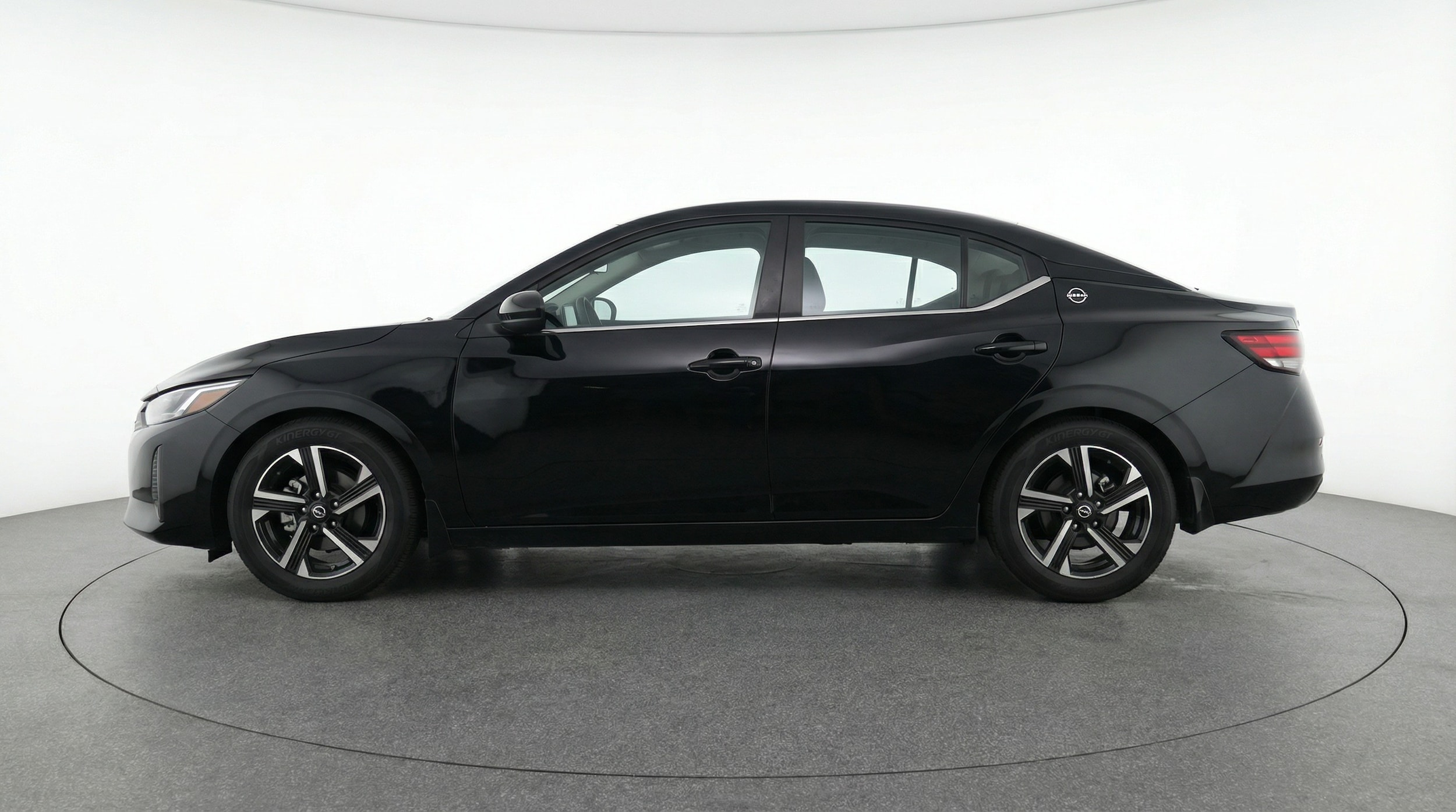 Thumbnail: 2025 Nissan Sentra - 4