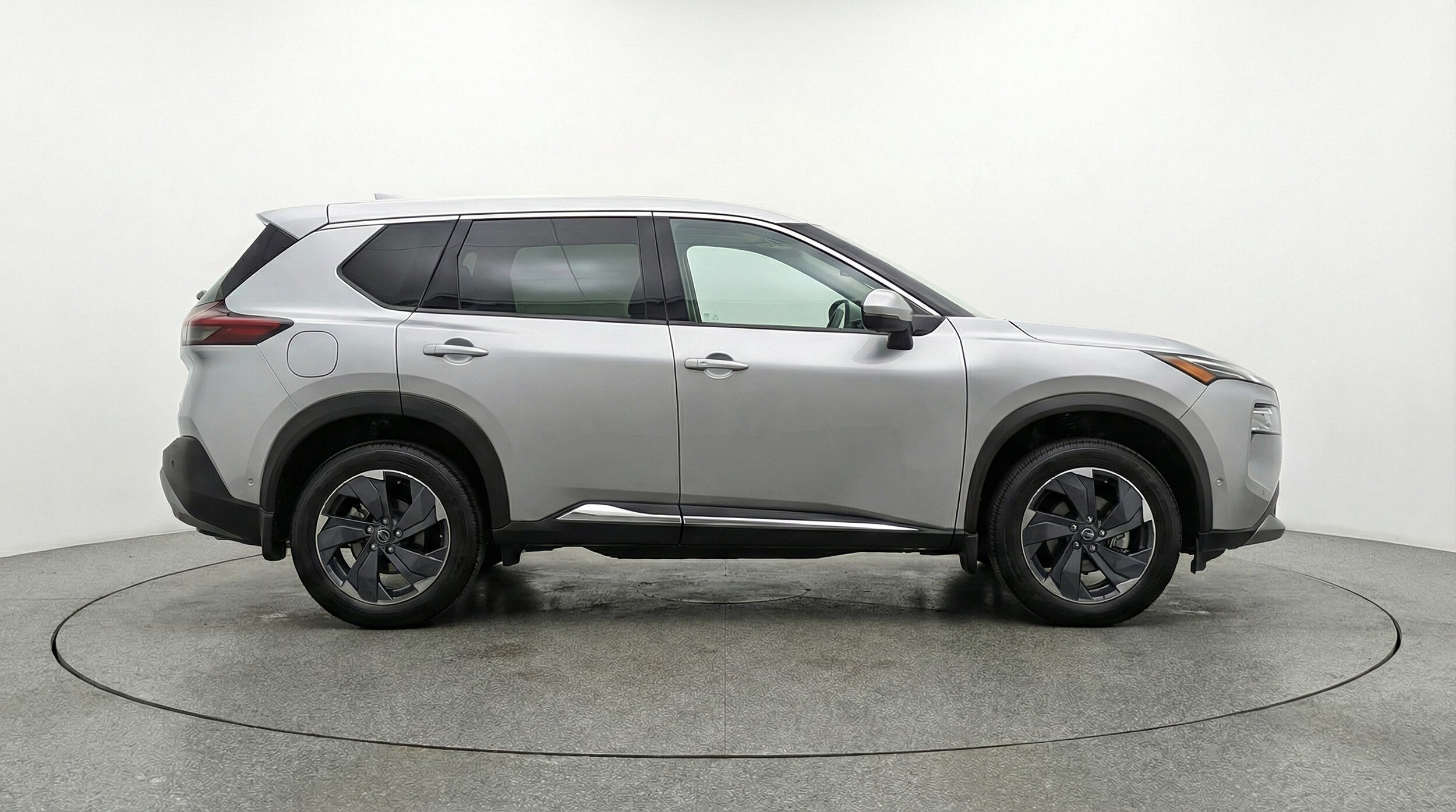 Thumbnail: 2025 Nissan Rogue - 8