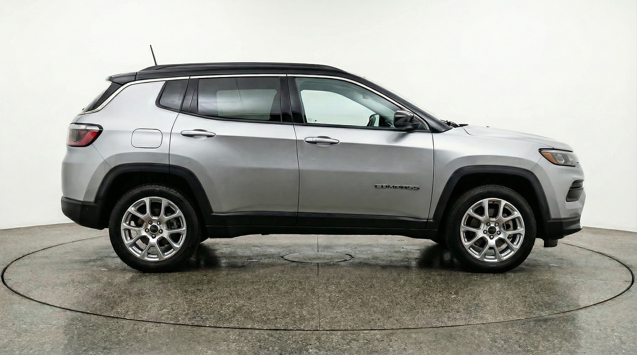 Thumbnail: 2025 Jeep Compass - 8