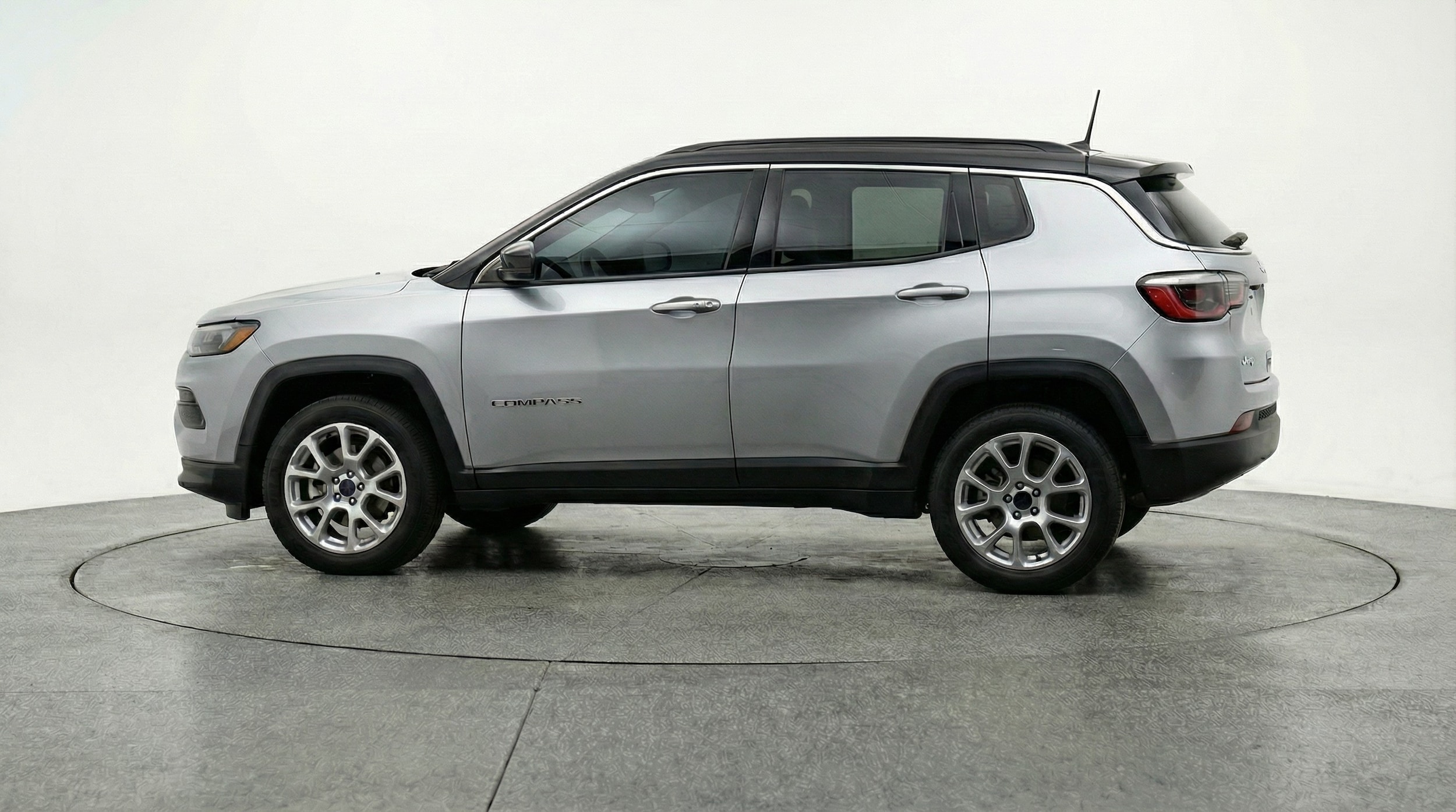 Thumbnail: 2025 Jeep Compass - 4