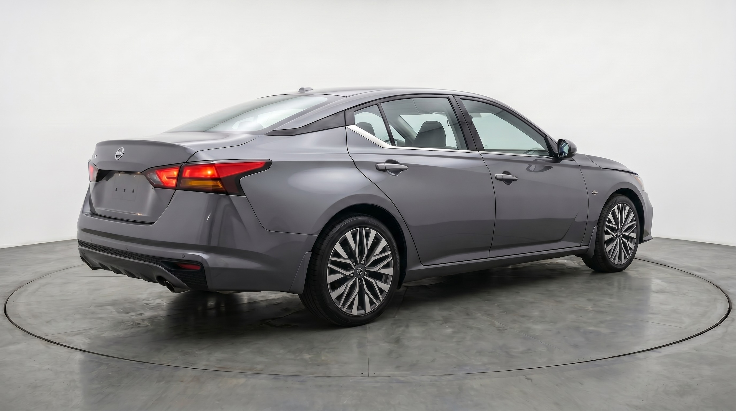 Thumbnail: 2025 Nissan Altima - 7