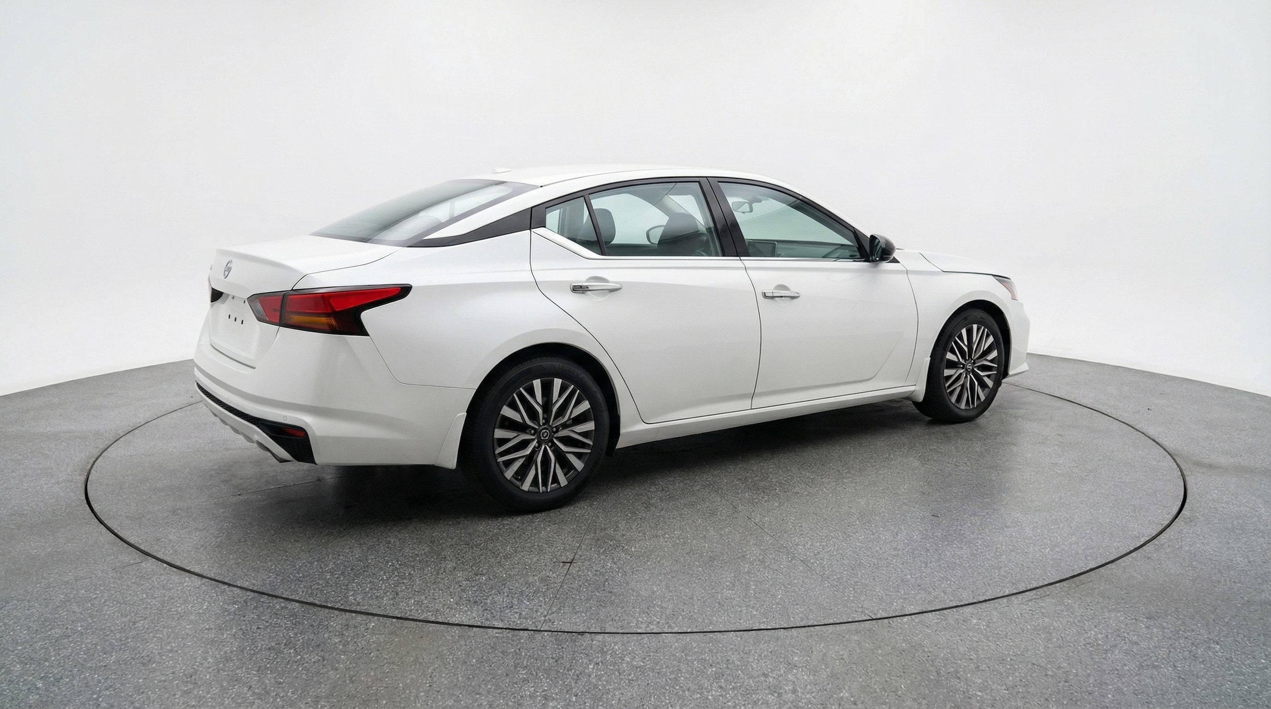 Thumbnail: 2025 Nissan Altima - 7