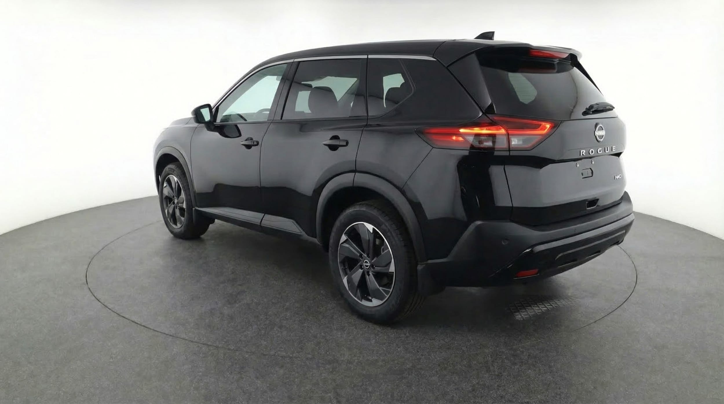 Thumbnail: 2025 Nissan Rogue - 5
