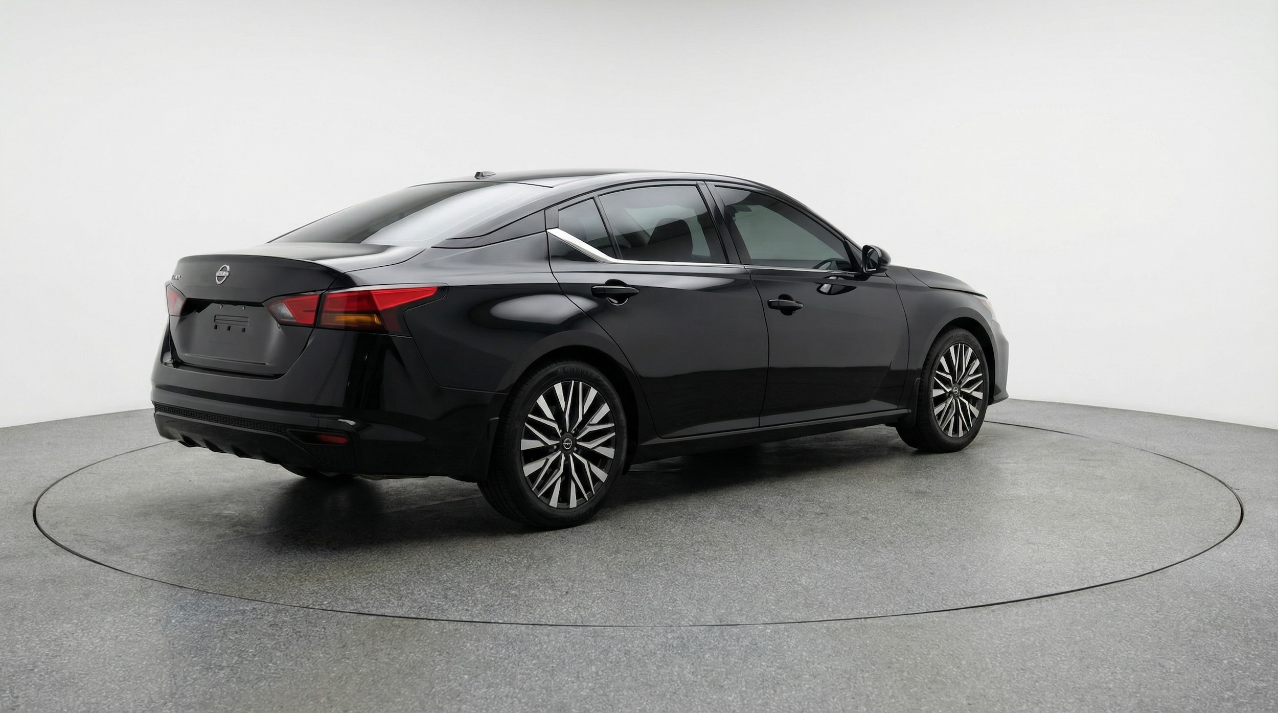 Thumbnail: 2025 Nissan Altima - 7