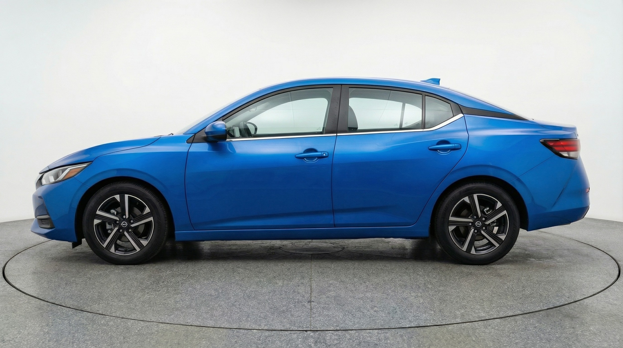 Thumbnail: 2025 Nissan Sentra - 4