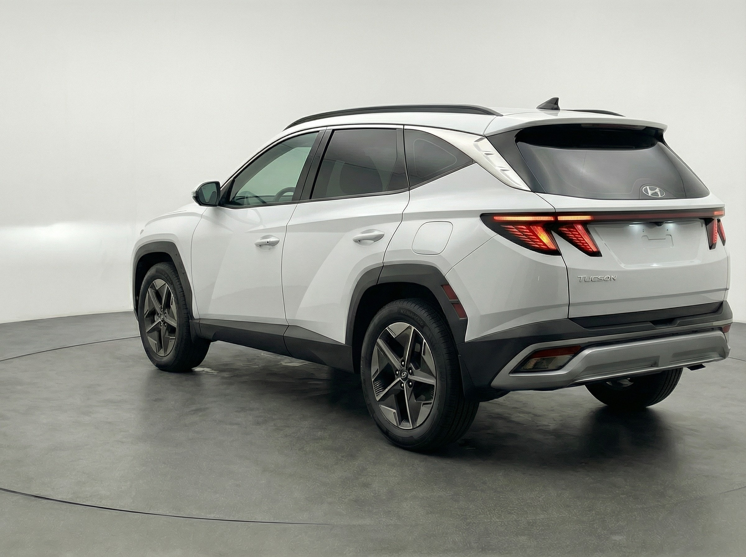 Thumbnail: 2025 Hyundai Tucson - 5