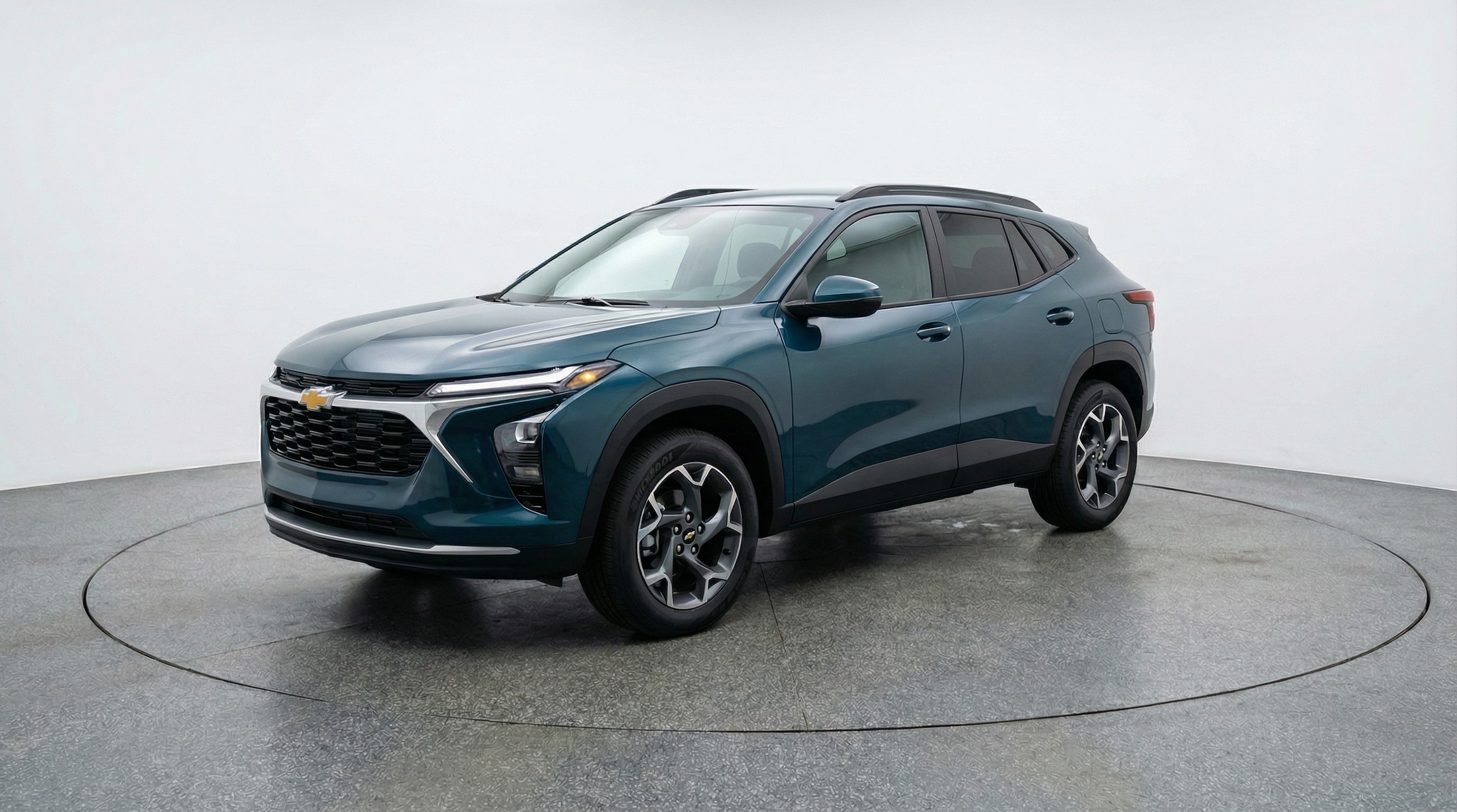 Thumbnail: 2025 Chevrolet Trax - 3