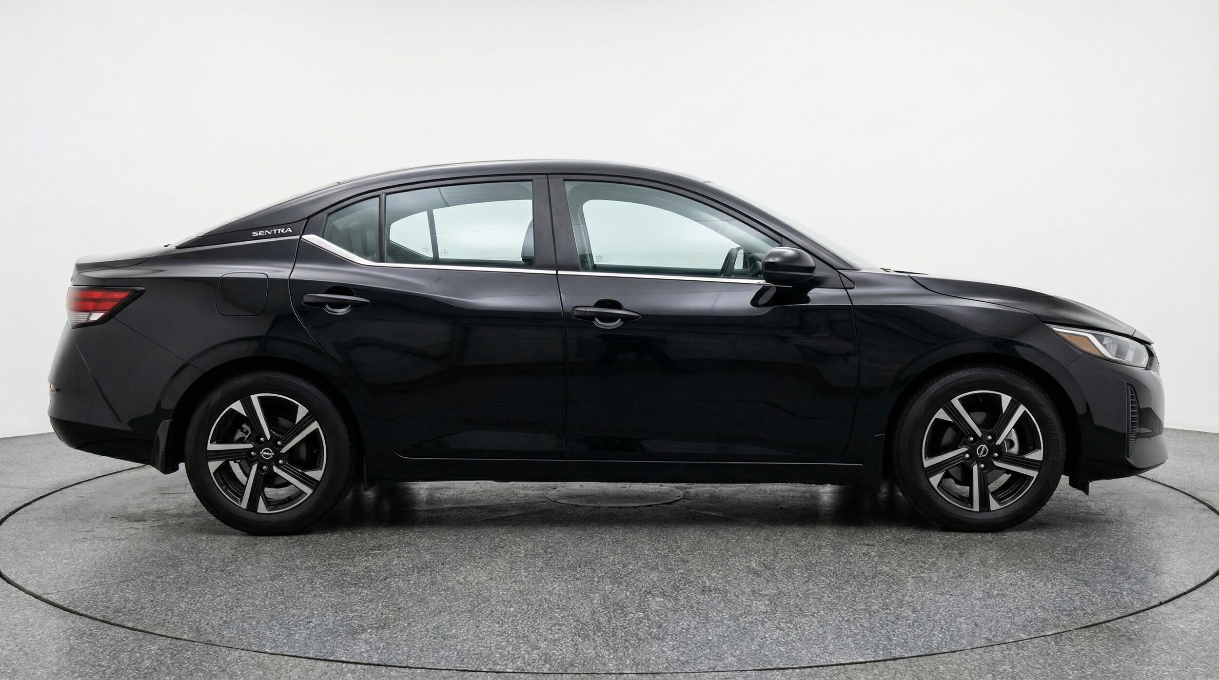 Thumbnail: 2025 Nissan Sentra - 8