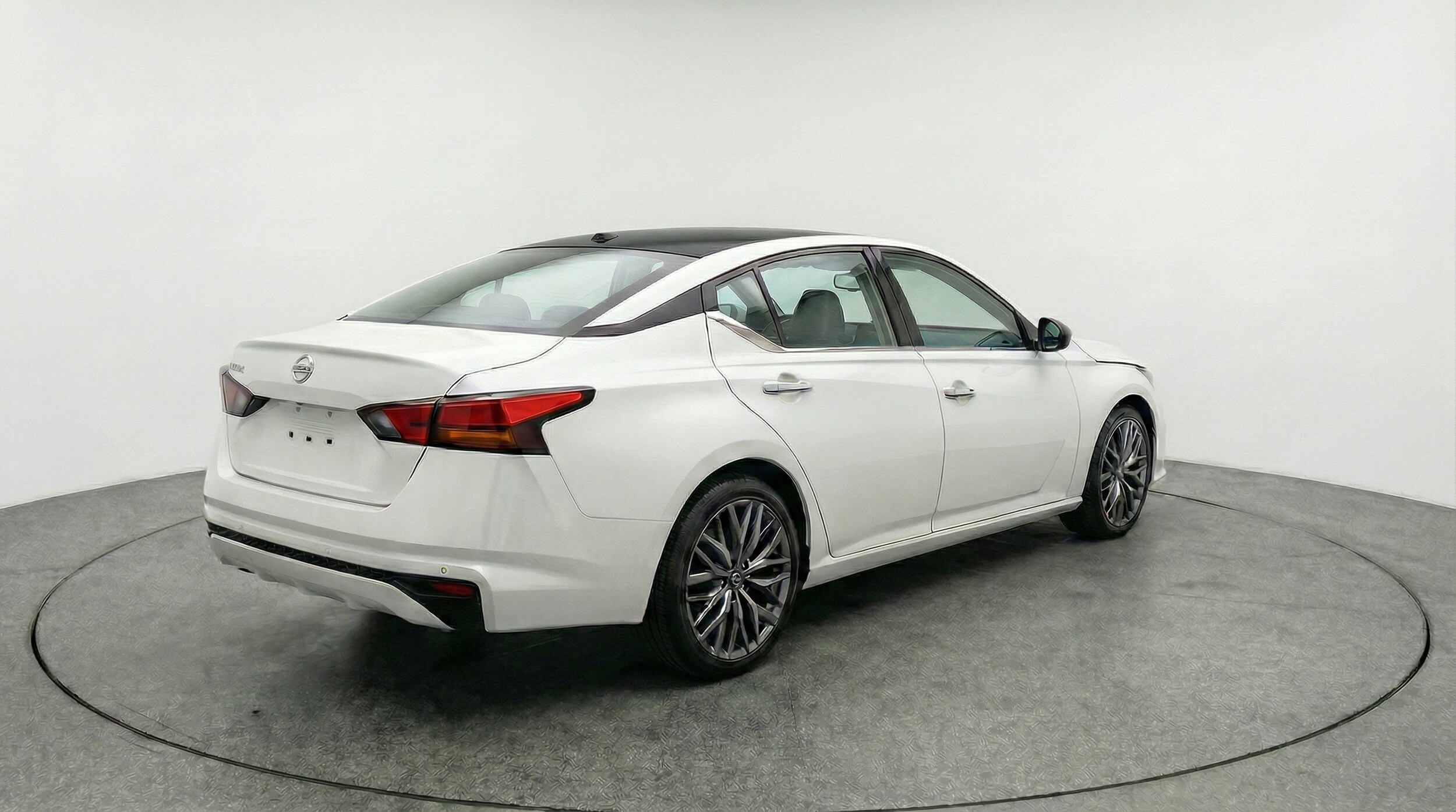 Thumbnail: 2025 Nissan Altima - 7