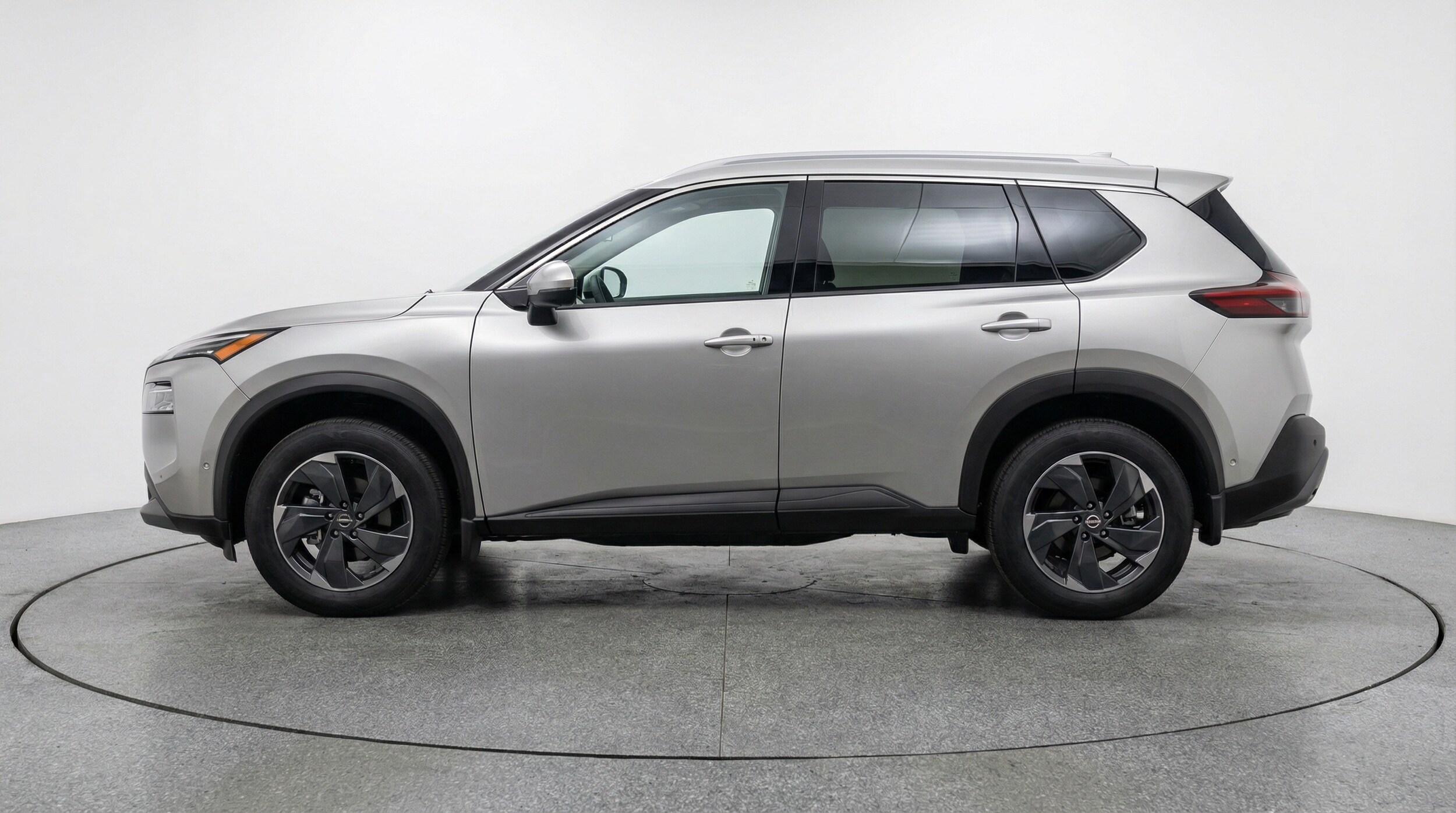 Thumbnail: 2025 Nissan Rogue - 4