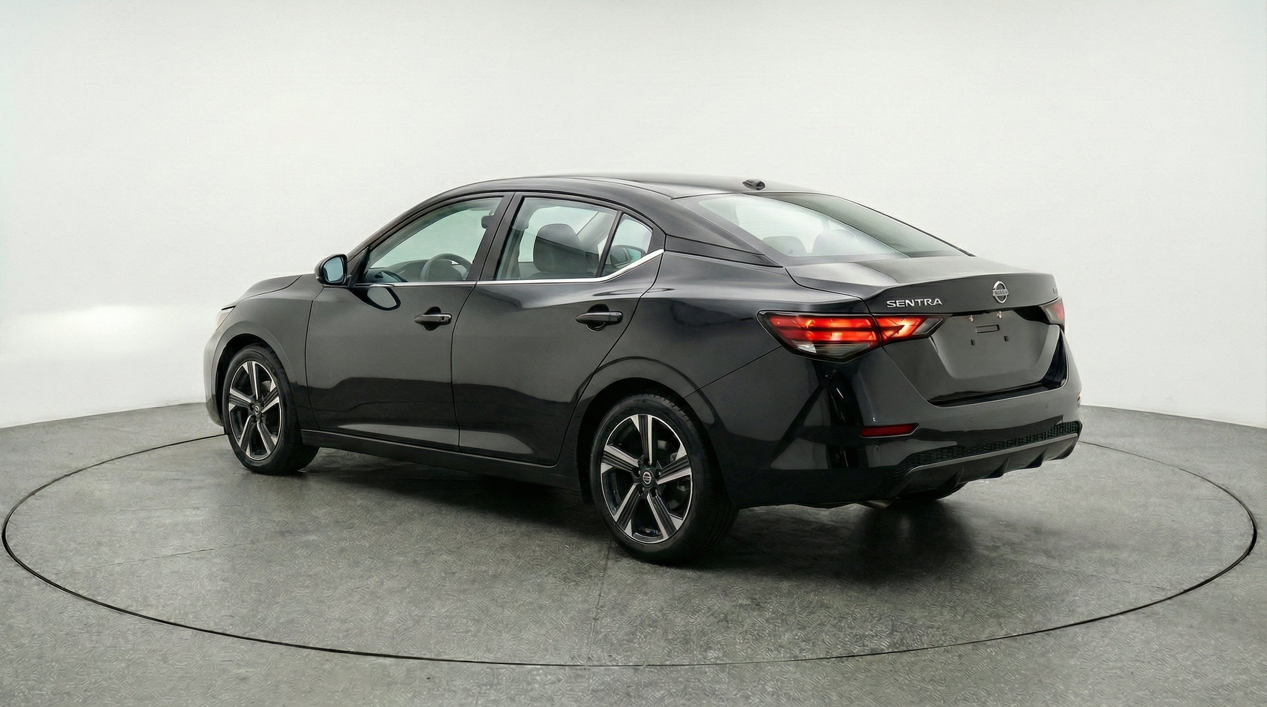 Thumbnail: 2025 Nissan Sentra - 6