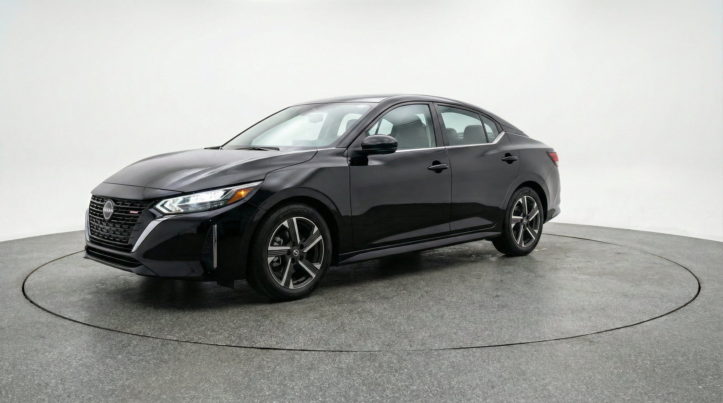 Thumbnail: 2025 Nissan Sentra - 3