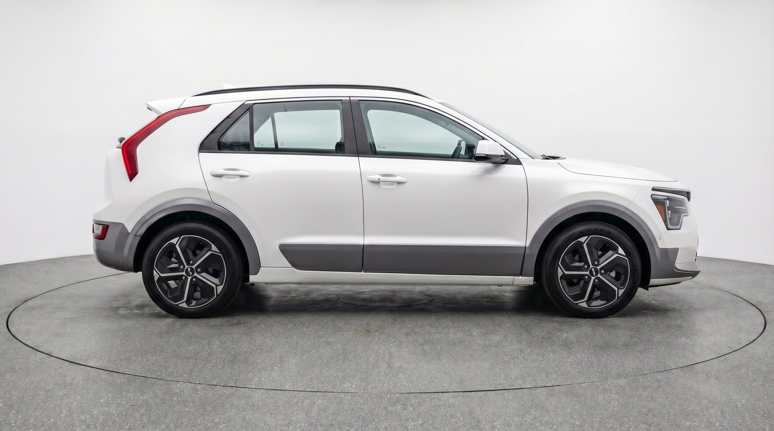 Thumbnail: 2026 Kia Niro - 11