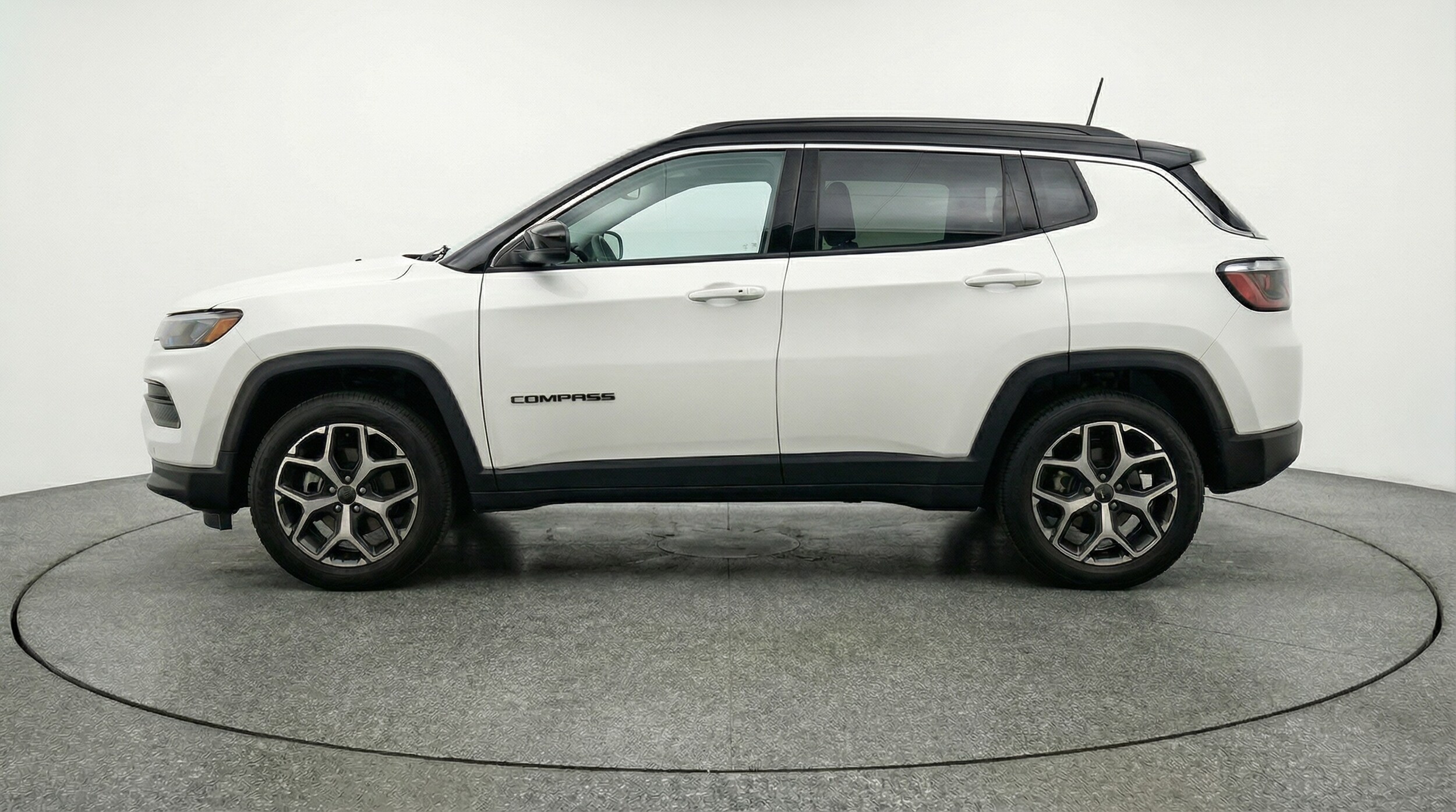 Thumbnail: 2025 Jeep Compass - 4