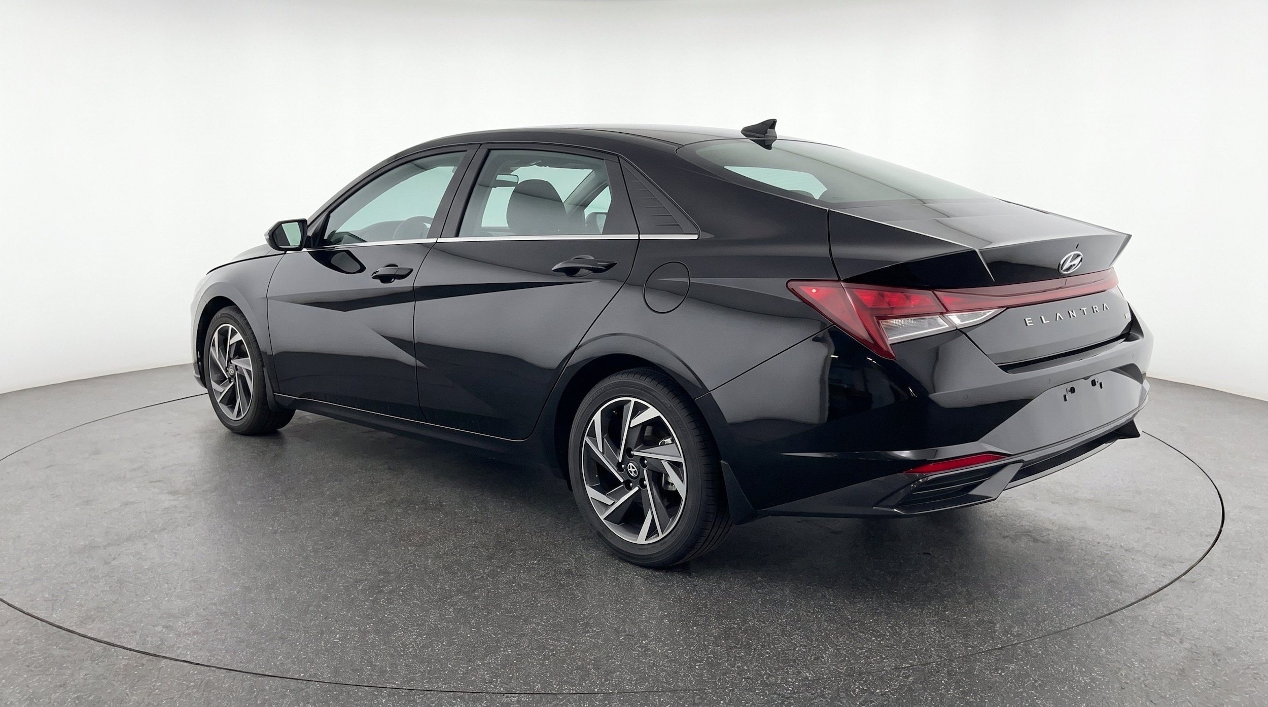 Thumbnail: 2025 Hyundai Elantra - 6