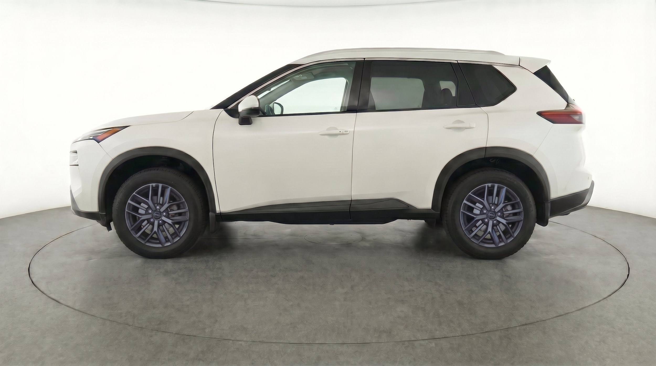 Thumbnail: 2026 Nissan Rogue - 5