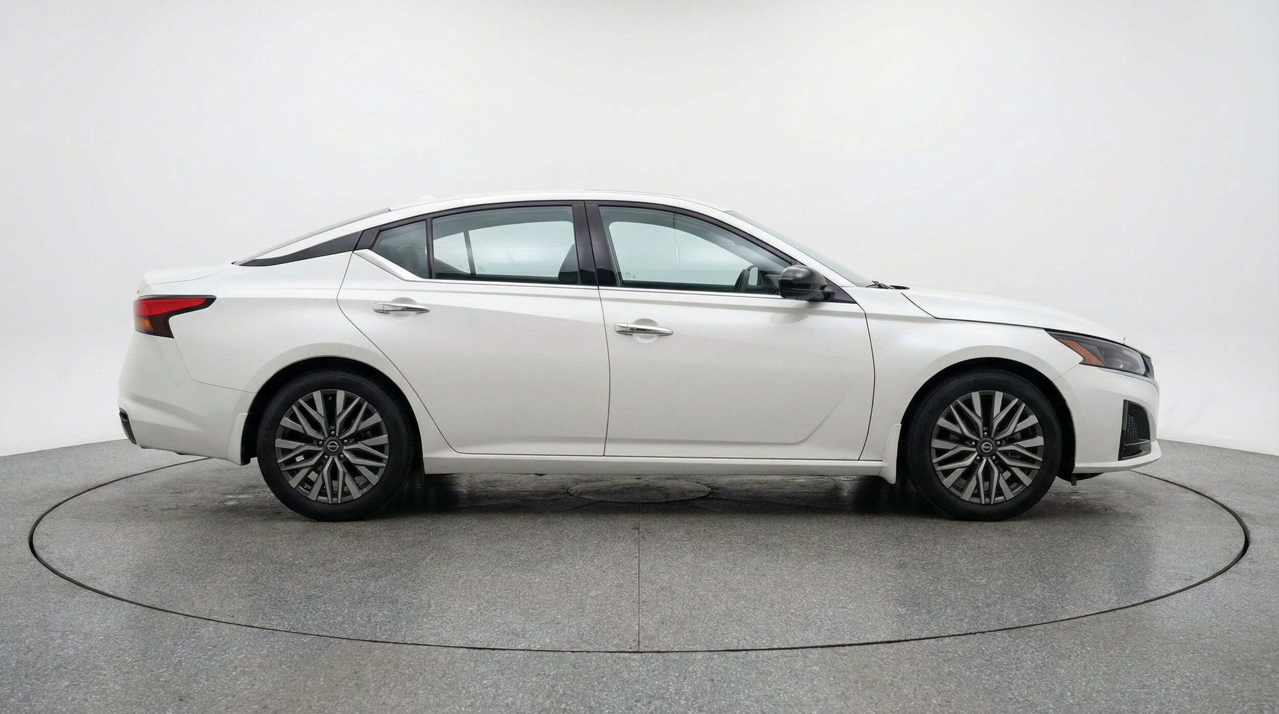 Thumbnail: 2025 Nissan Altima - 11