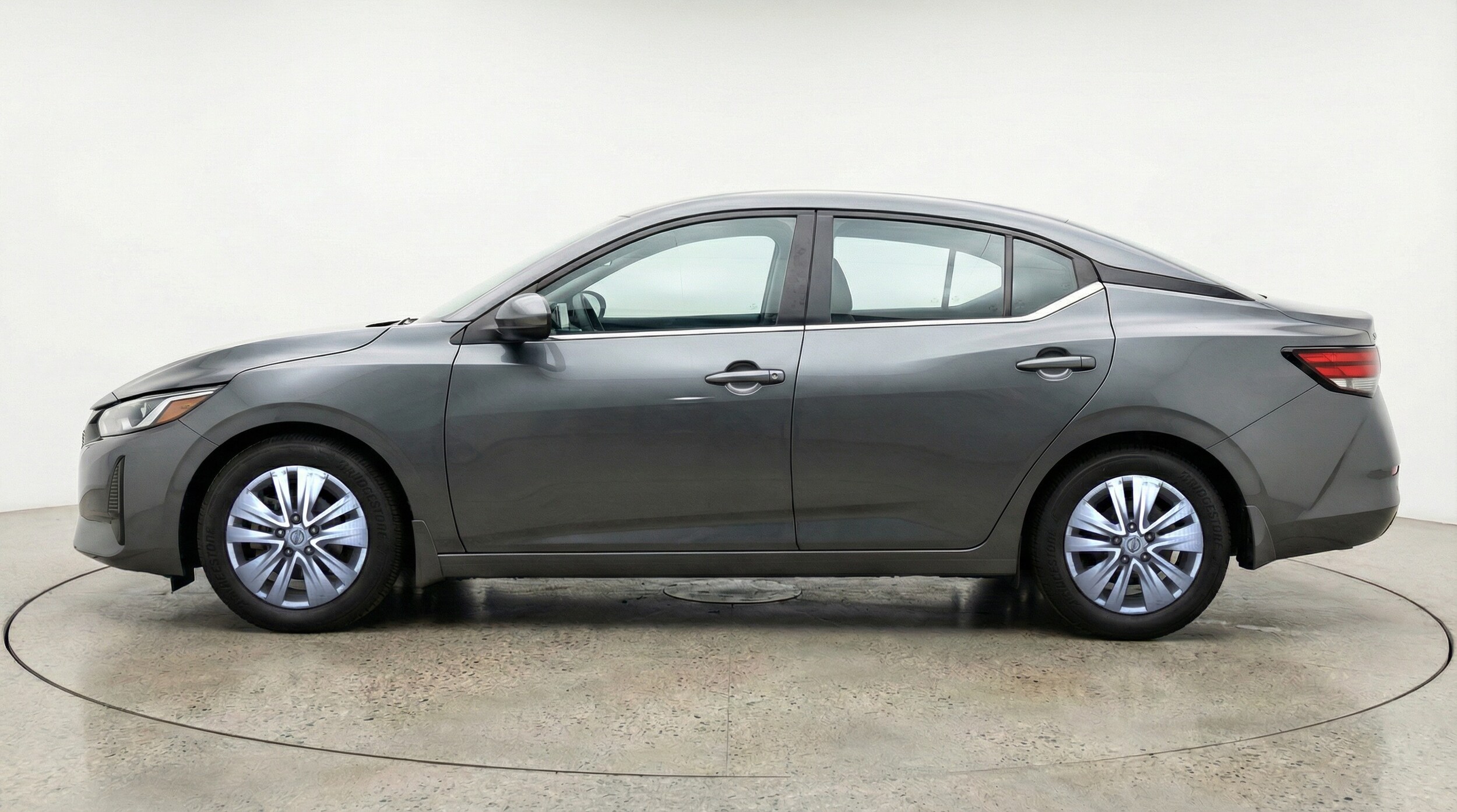 Thumbnail: 2025 Nissan Sentra - 4