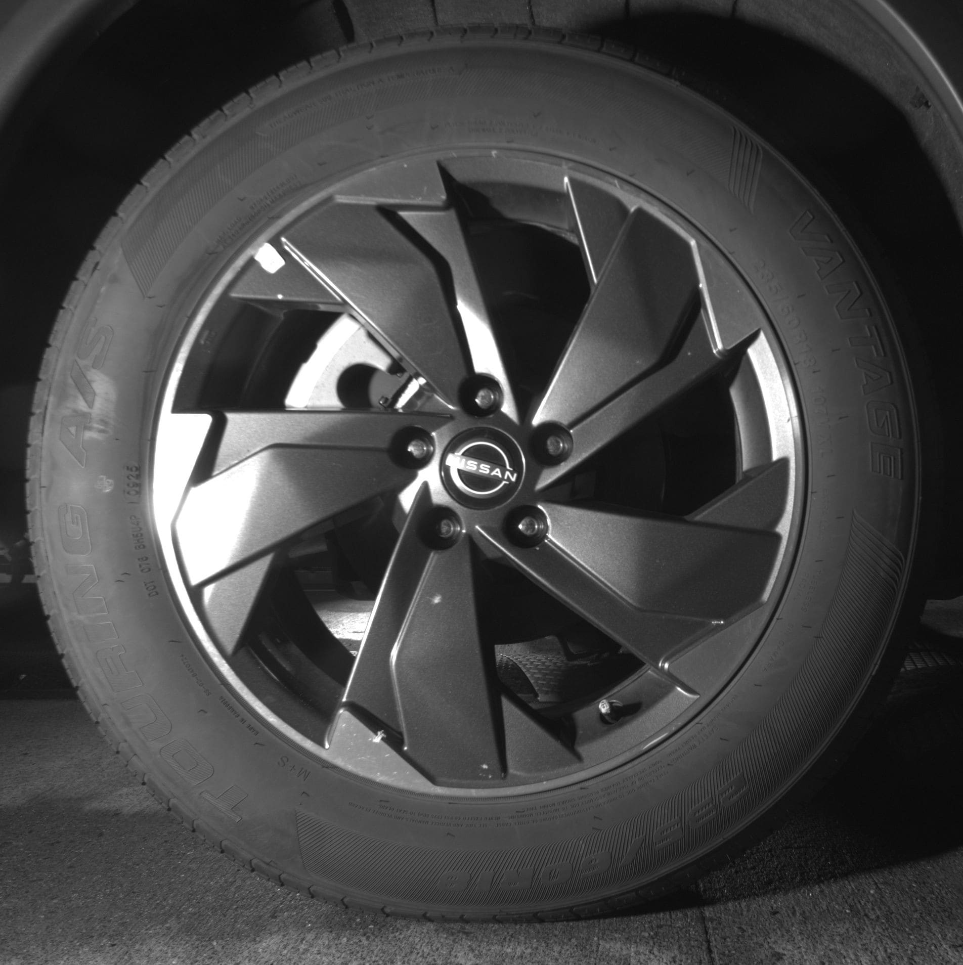 Thumbnail: 2025 Nissan Rogue - 12